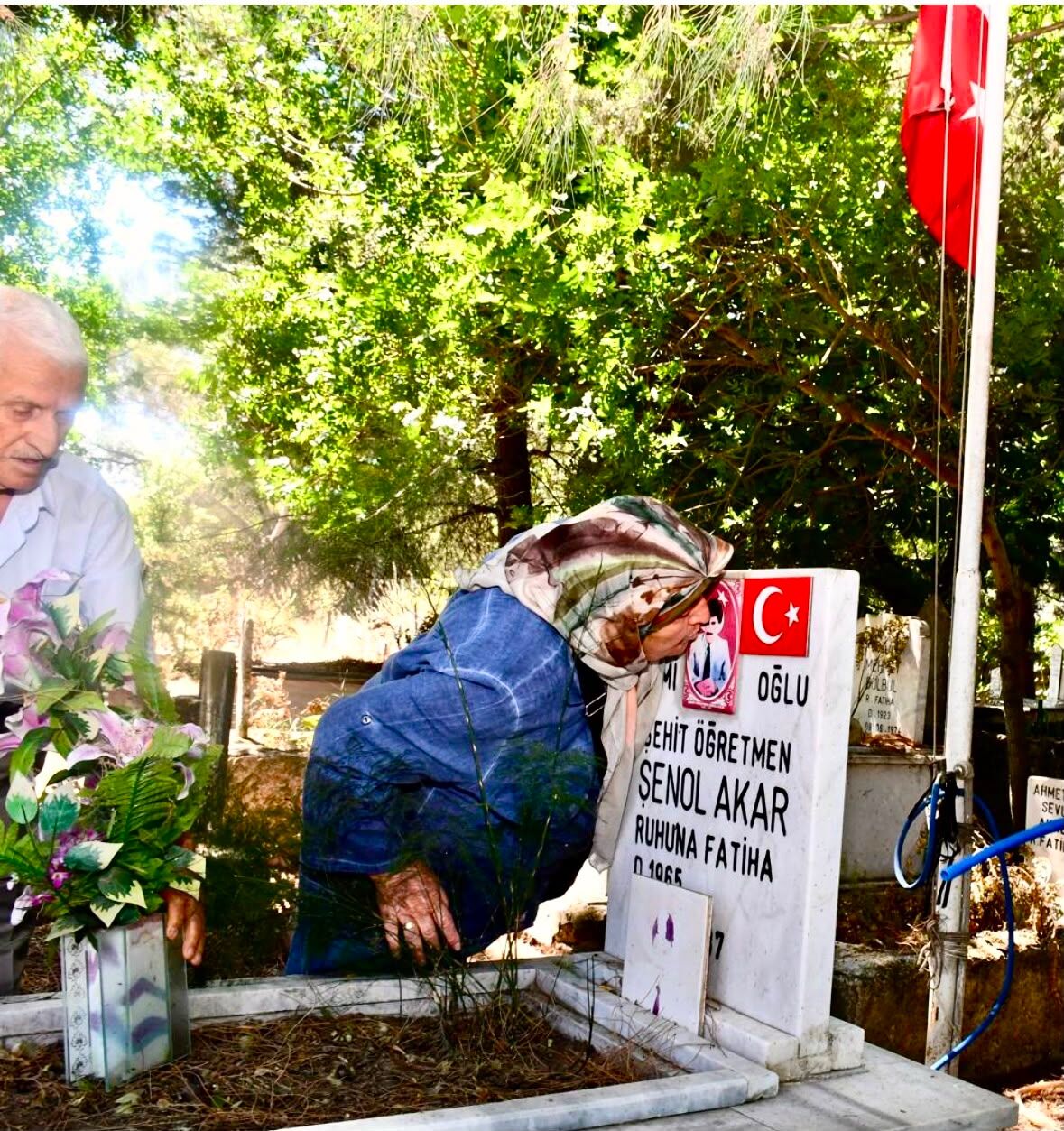 Mudur Turkoglu Sehit Ailesine Verdigi Sozu Tuttu 678542 35640C
