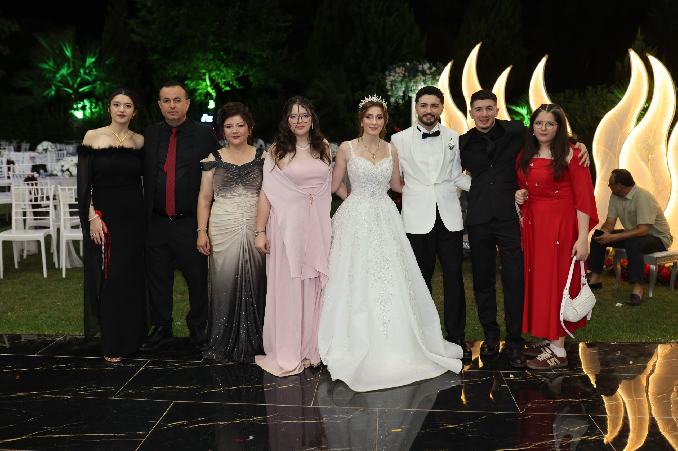 Nazillide Masal Gibi Dugun Kubra Ve Hayrettin Omurluk Mutlul 674819 8C1888