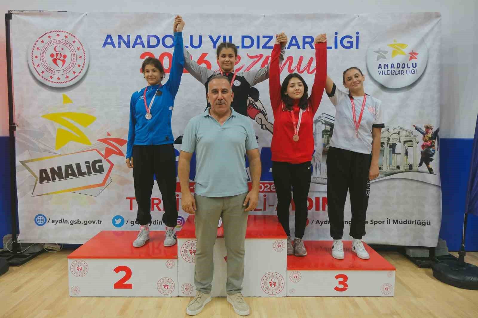 Turkiye Nin Genc Gurescileri Aydin Da Mindere Cikti 1783494310494 4507