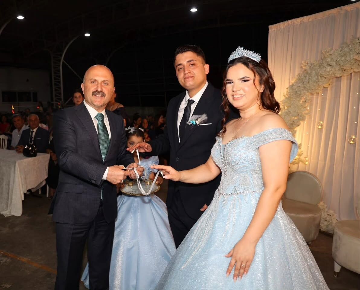 Vali Varol Sehit Ailesinin Mutluluguna Ortak Oldu 679350 110D88