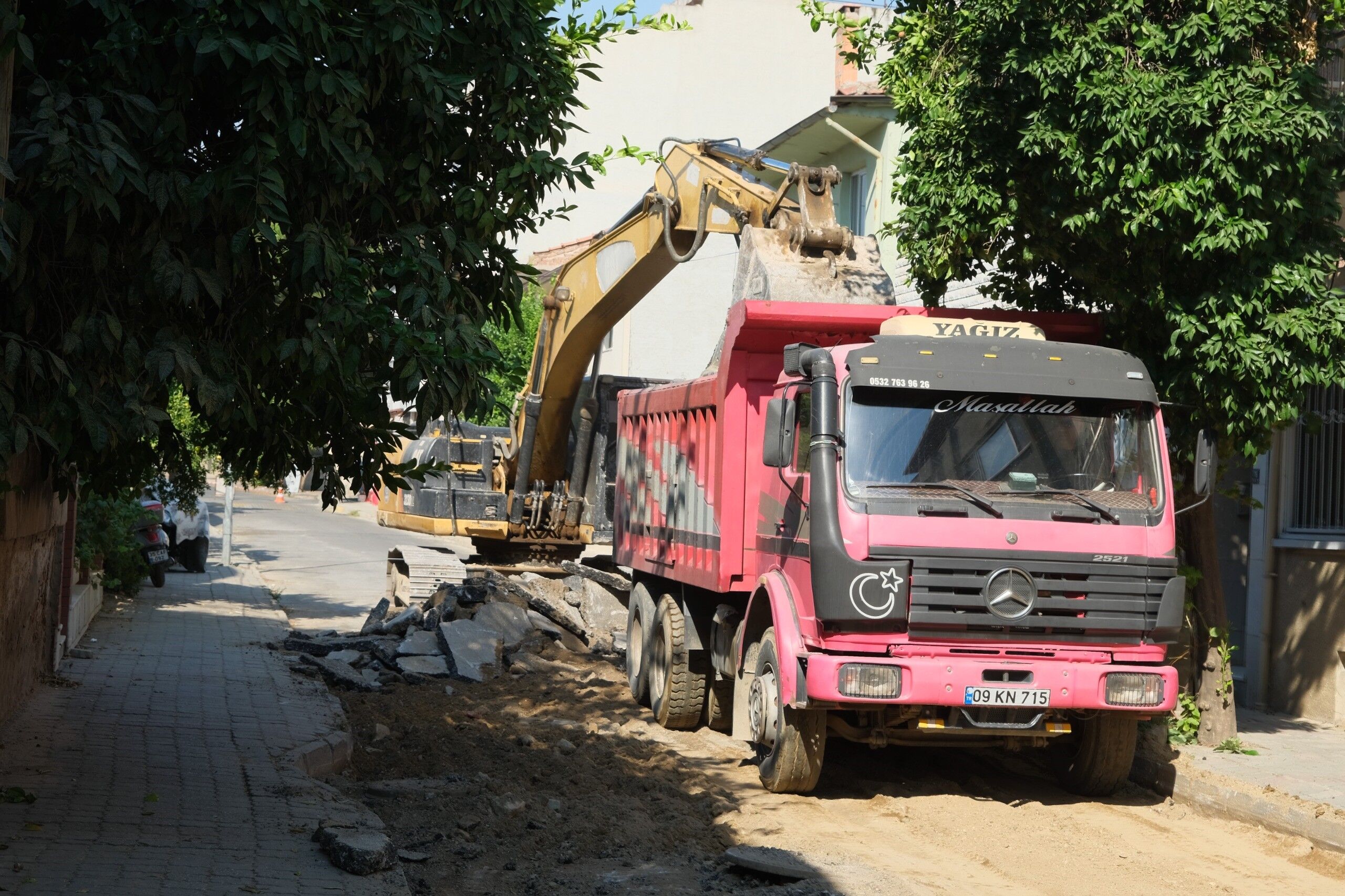 A W760525 01