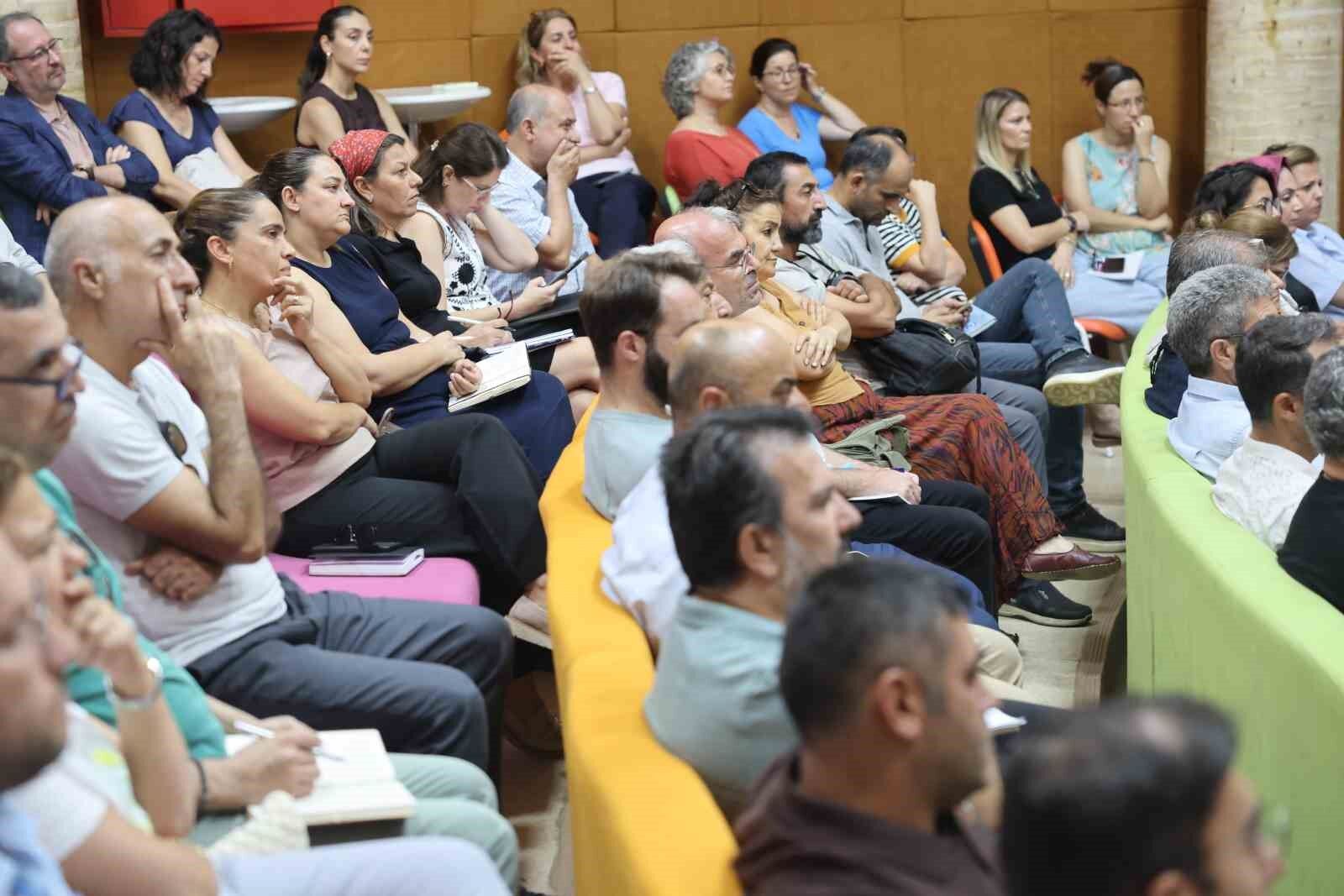 Adu De Yabanci Ogrenci Kayitlari Oncesi Bilgilendirme Toplantisi 1785997205118 251650