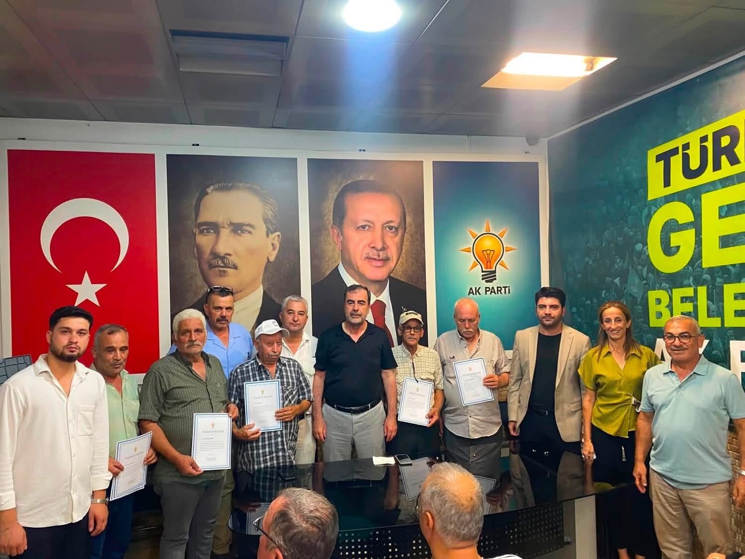 Ak Parti Kocarli Danisma Meclisi Toplantisinda Bulustu 685388 02C7B5