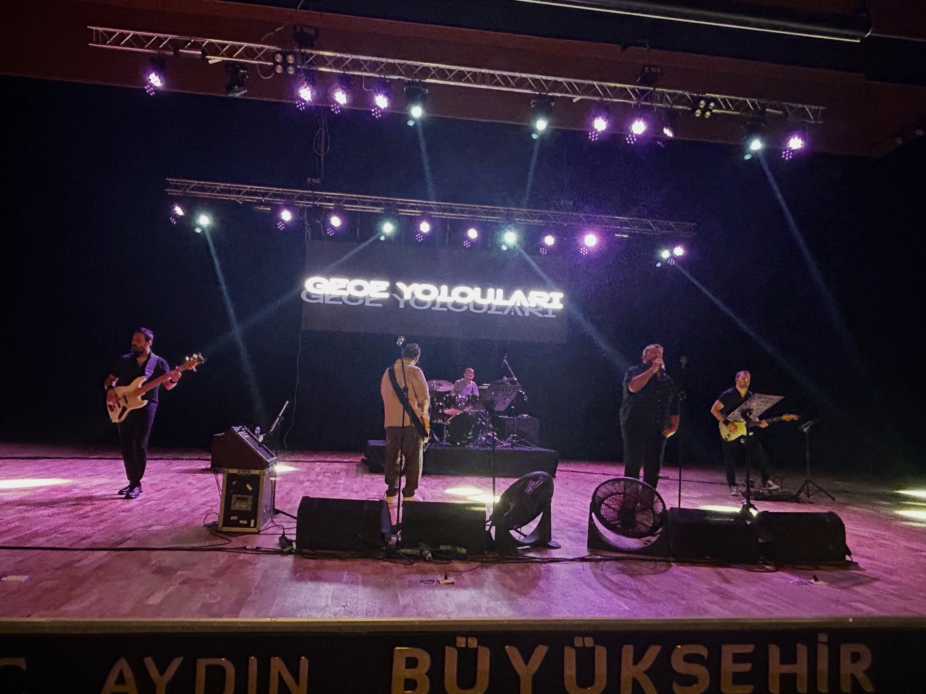 Aydin Bsbnin Gece Yolculari Konseri Didimlileri Costurdu 687305 D5Ba7C