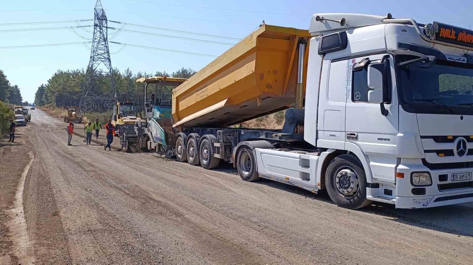 Aydin Buyuksehir Den 17 Ilcede Es Zamanli Yol Seferberligi 1785910803751 506366
