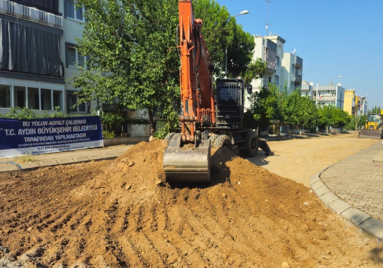 Aydin Buyuksehir Den 17 Ilcede Es Zamanli Yol Seferberligi 1785910804631 318970