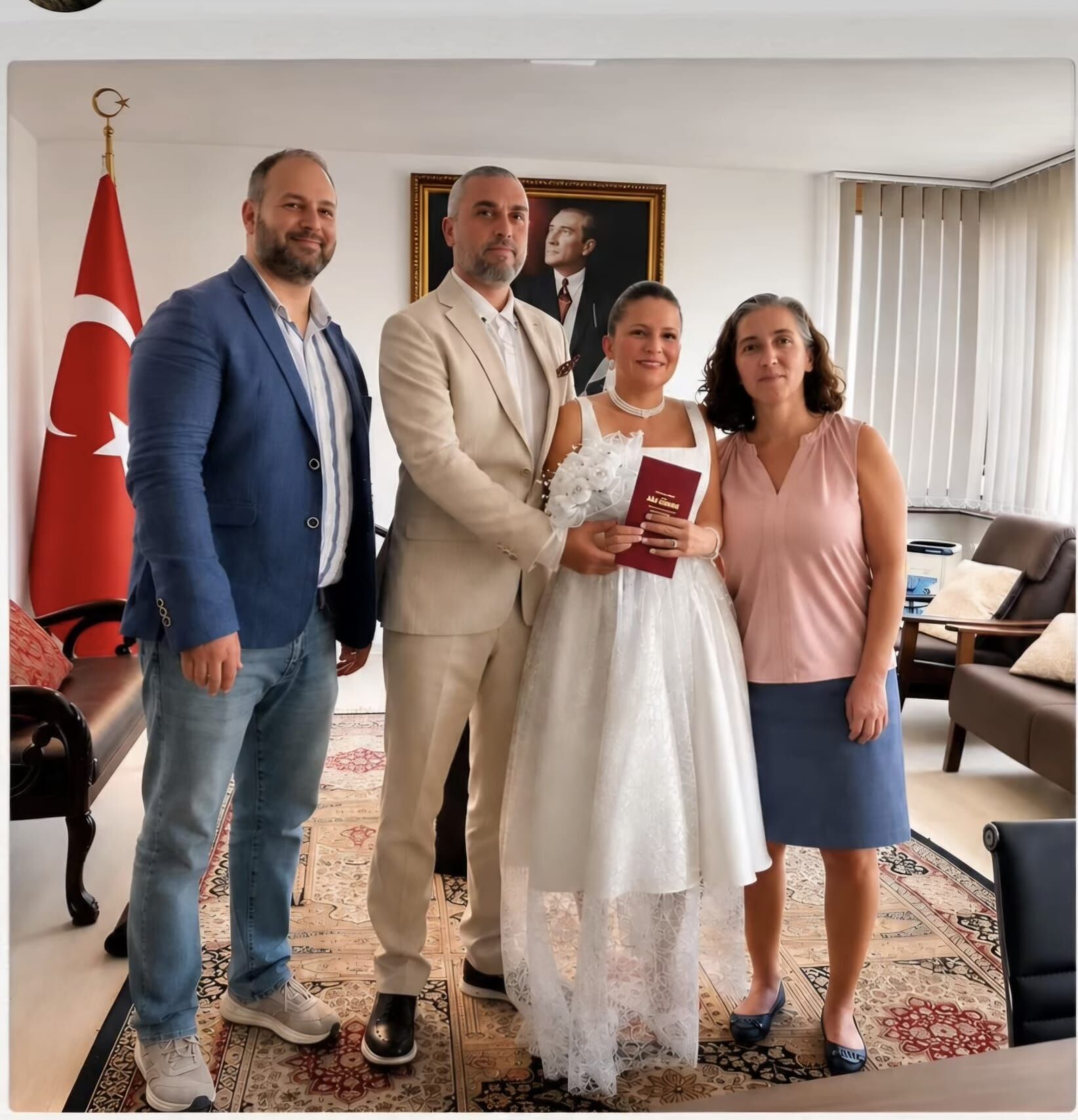 Aydinli Mudur Arzu Akar Baba Ocagi Kosovada Evlendi 688926 38F87D