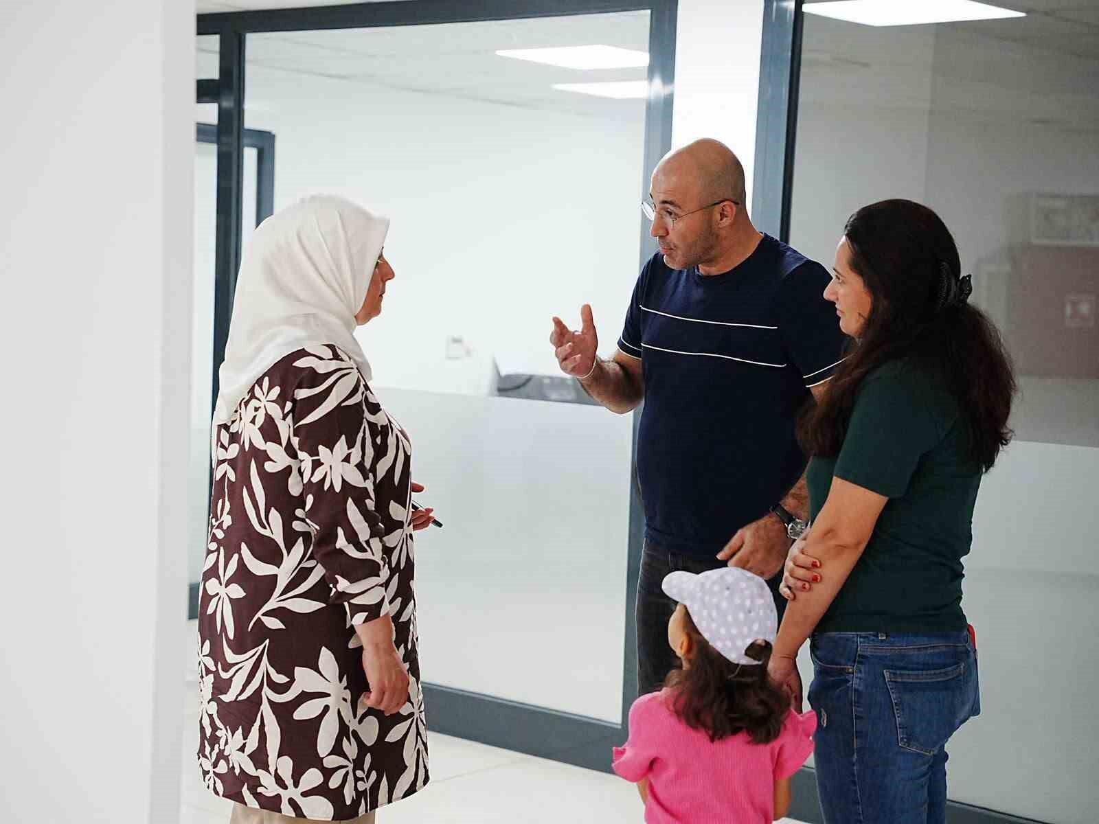 Baskan Zencirci Carsamba Mesaisini Ortaklar Da Vatandaslarla Gecirdi 1786607705300 267340