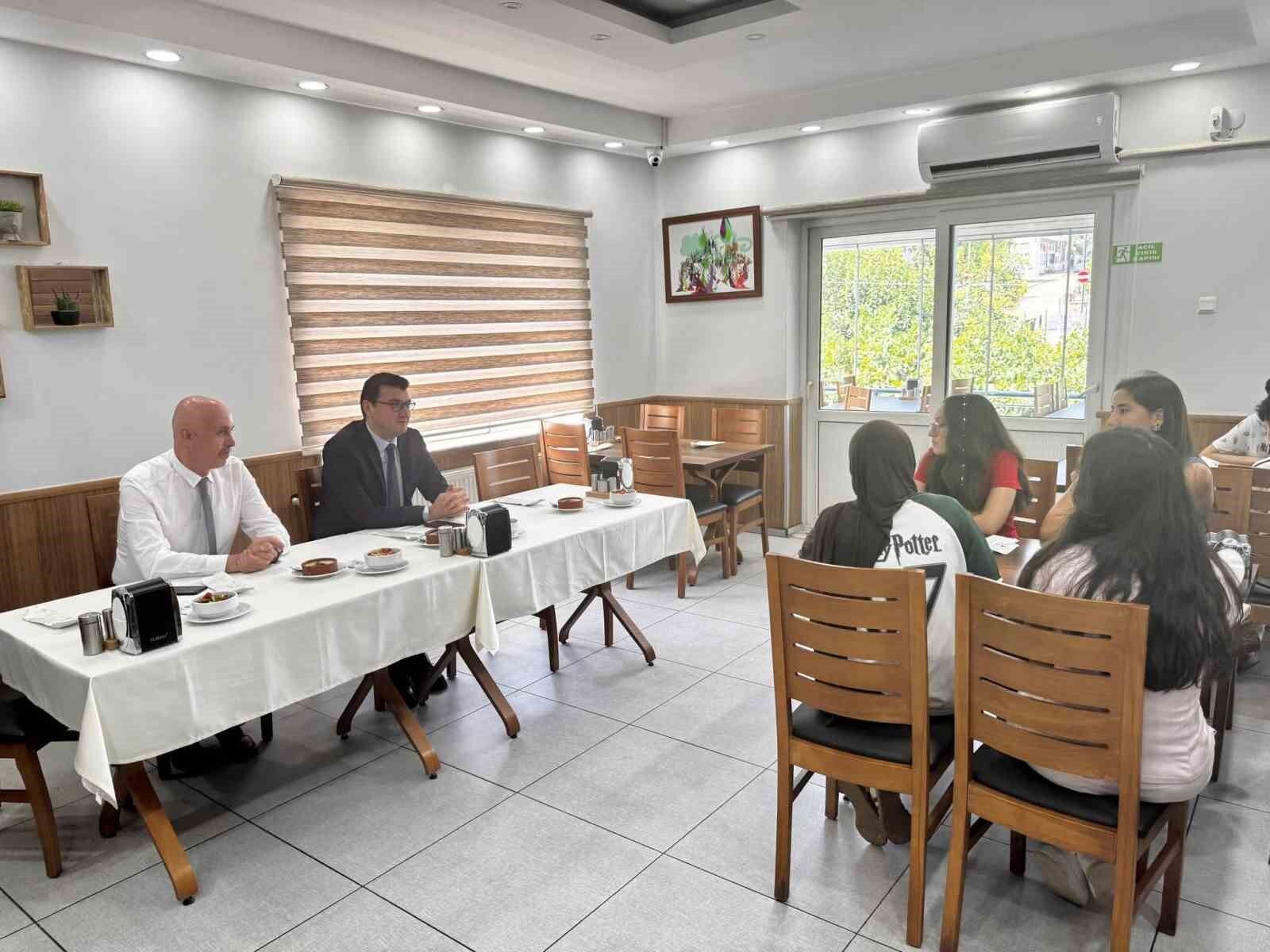 Bozdogan Da Lgs Basarisi Gosteren Ogrenciler Odullendirildi 1787139903497 488342