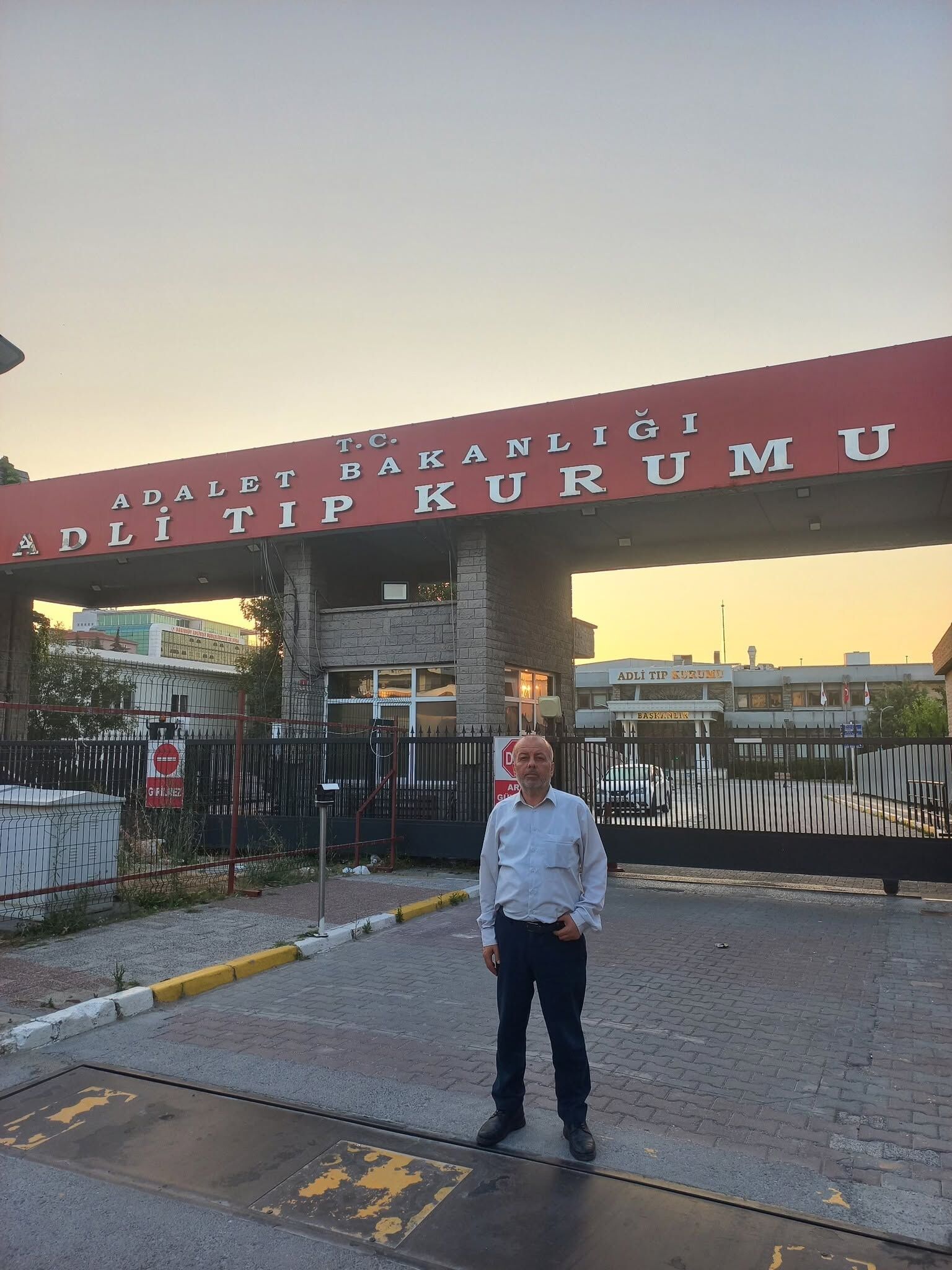 Chpli Eski Baskan Adli Tip Kurumunda 683395 8E21Cc