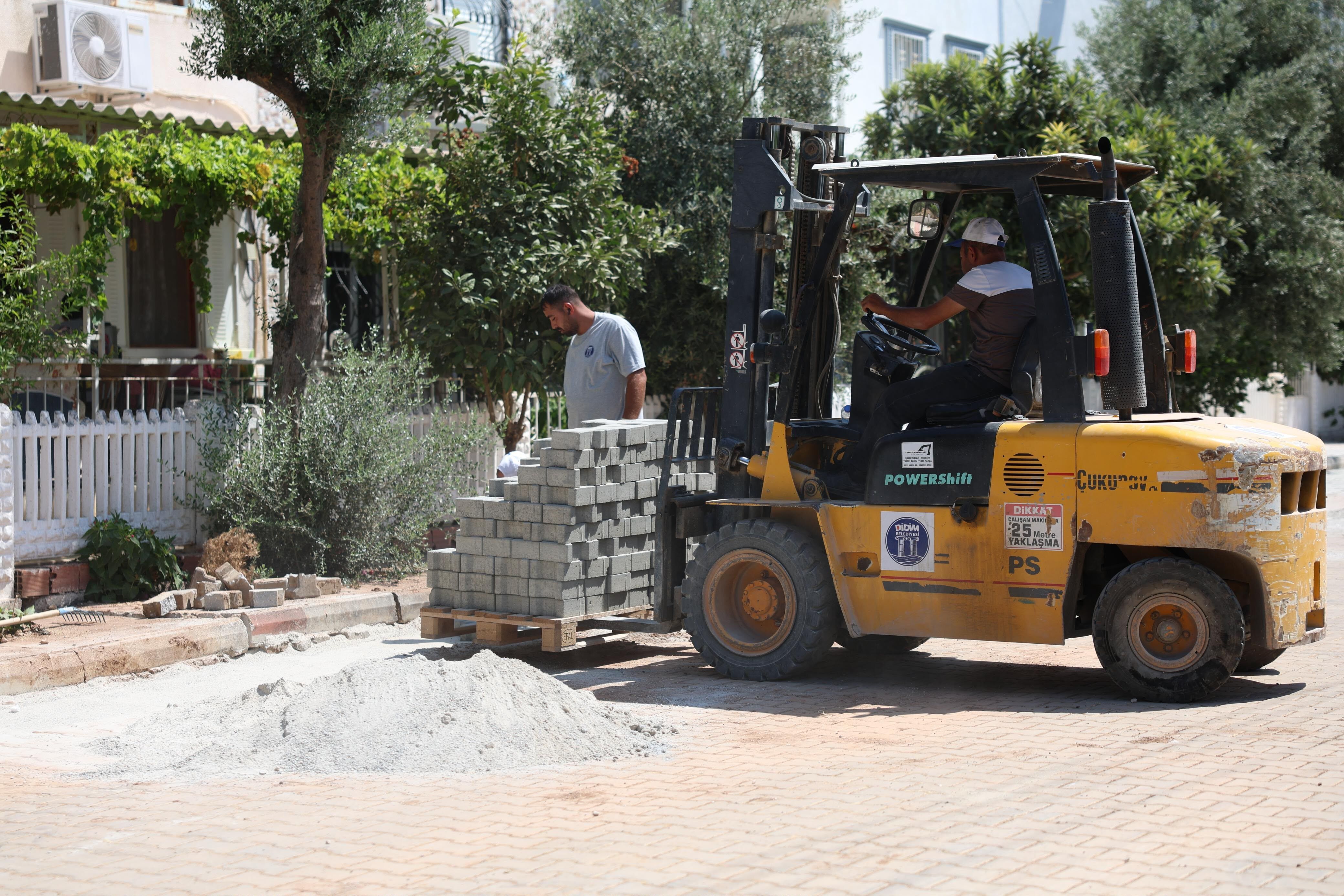Didim Belediyesinden Kent Genelinde Onarim Calismasi 683829 143E7A