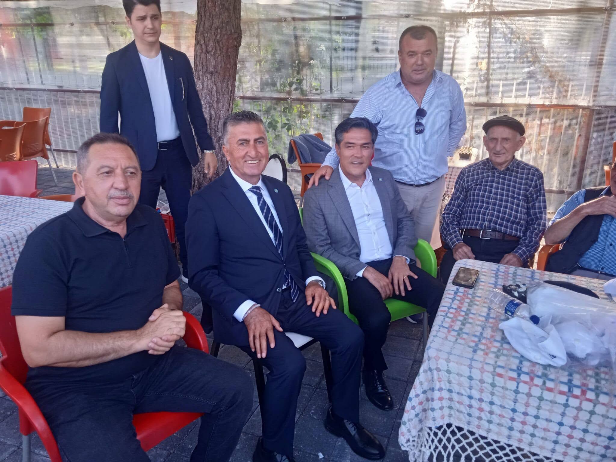 Erturkten Iyi Partide Ust Duzey Temas Ben De Varim Mesaji 686370 C108Be