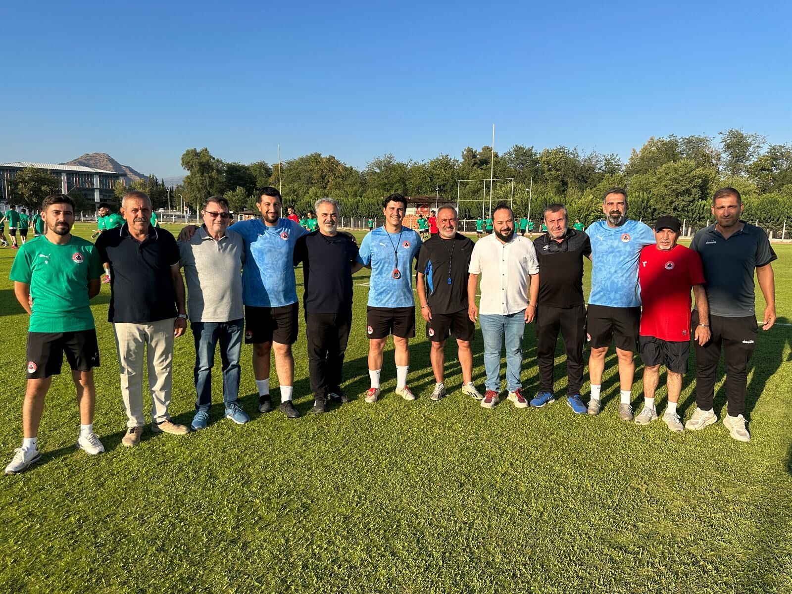 Incirliova Belediyespor Top Basi Yapti Hedef 3 Lig 686638 376406
