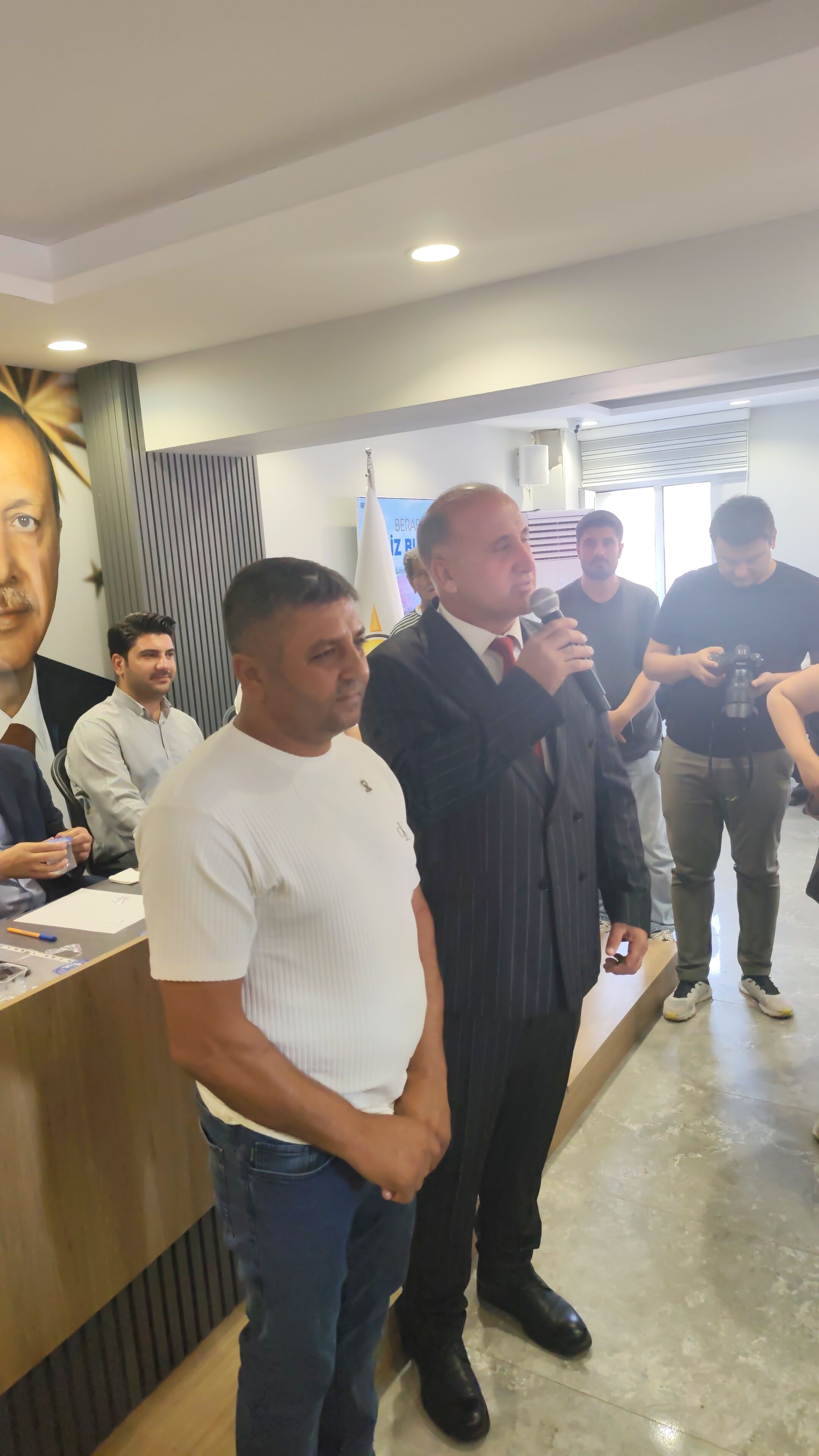 Incirliovada Surpriz Transfer Akdag Chpden Ak Partiye Gecti 685080 Af704E