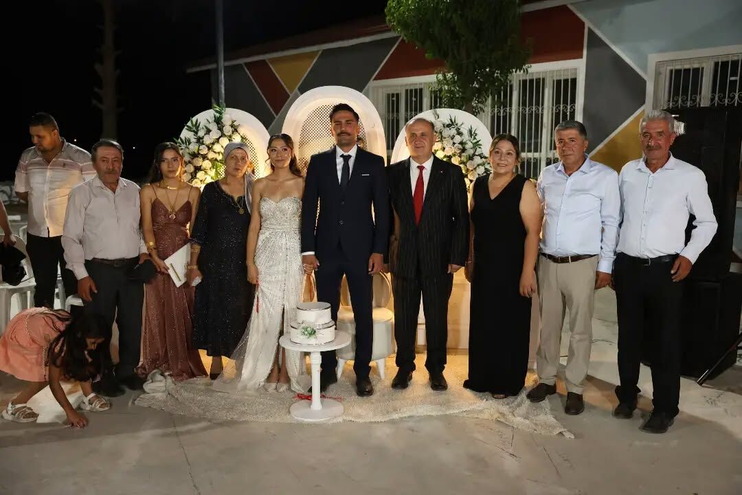 Incirliovali Baskan Kocarlida Nisan Kurdelesini Kesti 688880 75C222