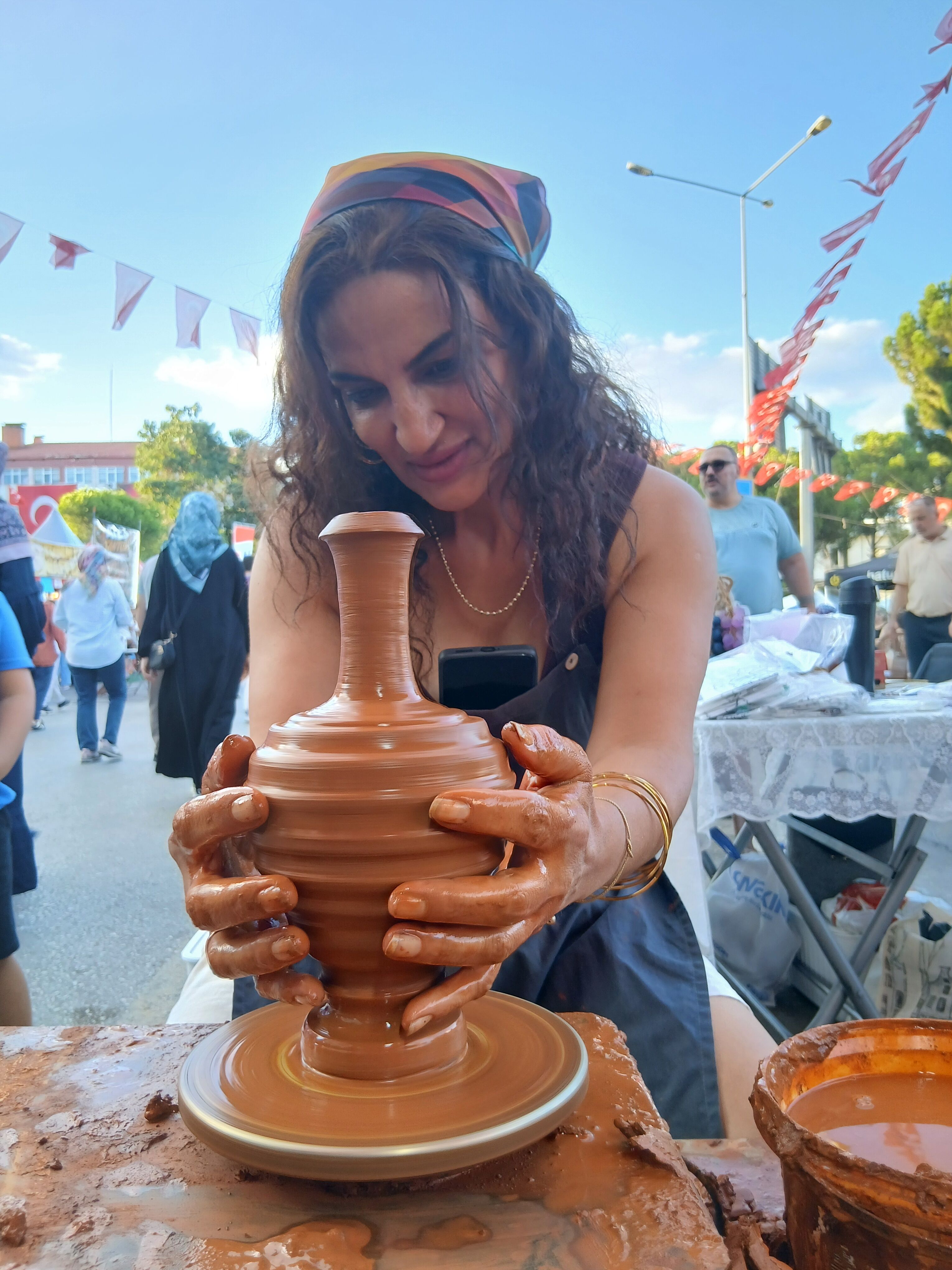 Istanbuldan Geldiler Karacasuya Ve Festivale Hayran Kaldilar 689169 95D654