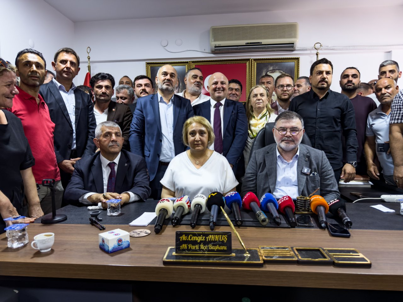 Izmir Menderes Belediyesinde Secimi Ak Partinin Adayi Kazandi 1809757 202608171553 20260817155337 1
