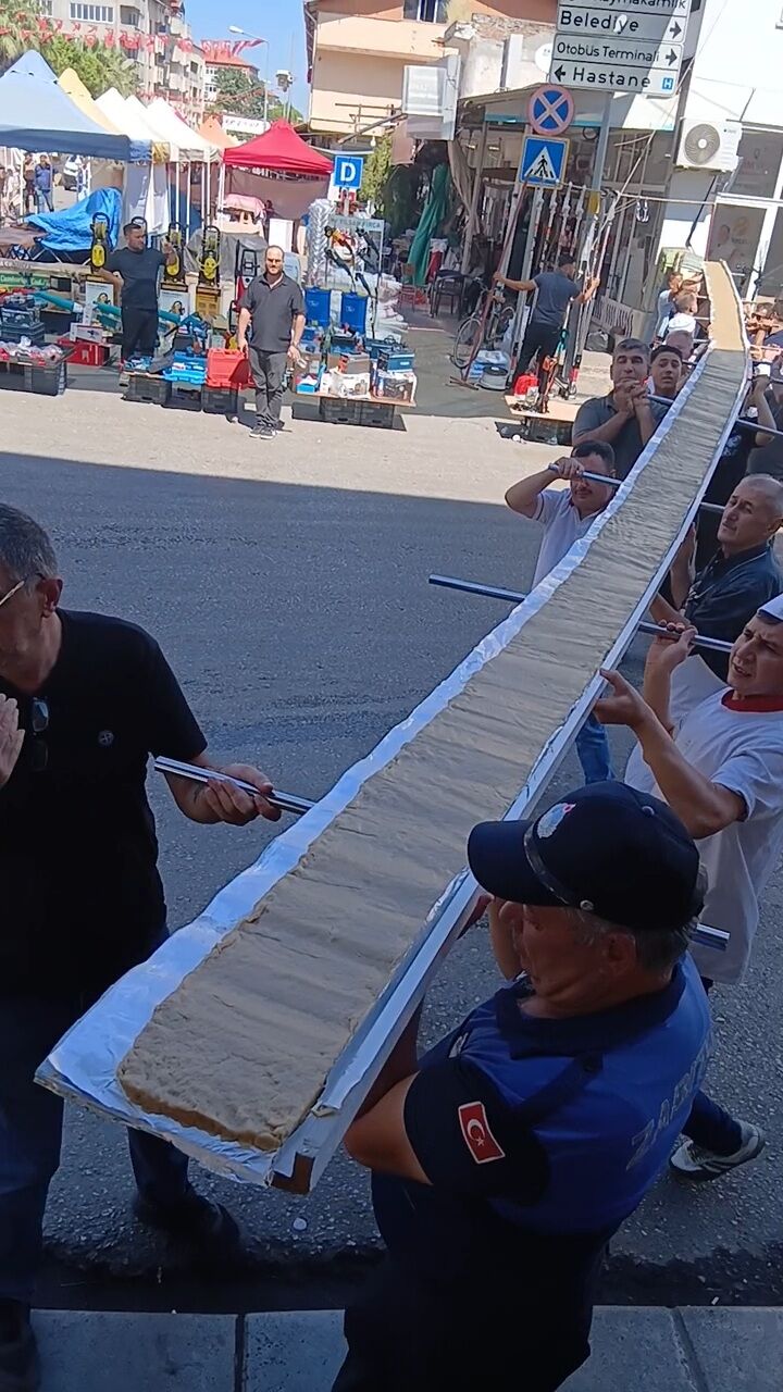 Karacasuda 14 Metre 600 Santimlik Pide Guinnes Rekorlar Kita 688566 559156