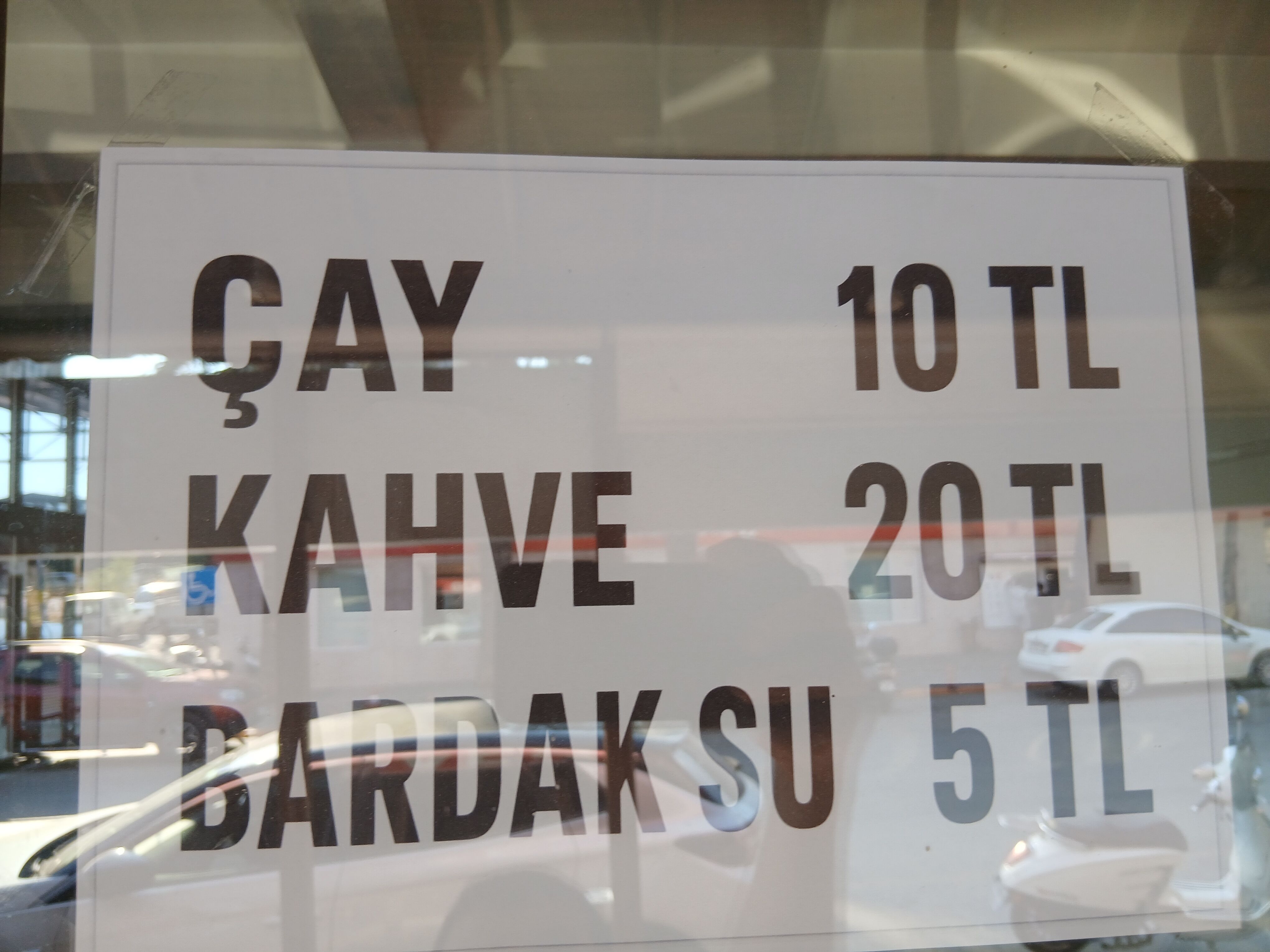 Karacasuda Cay 10 Kahve 20 Lira Rekabet Vatandasa Yaradi 686961 47C525