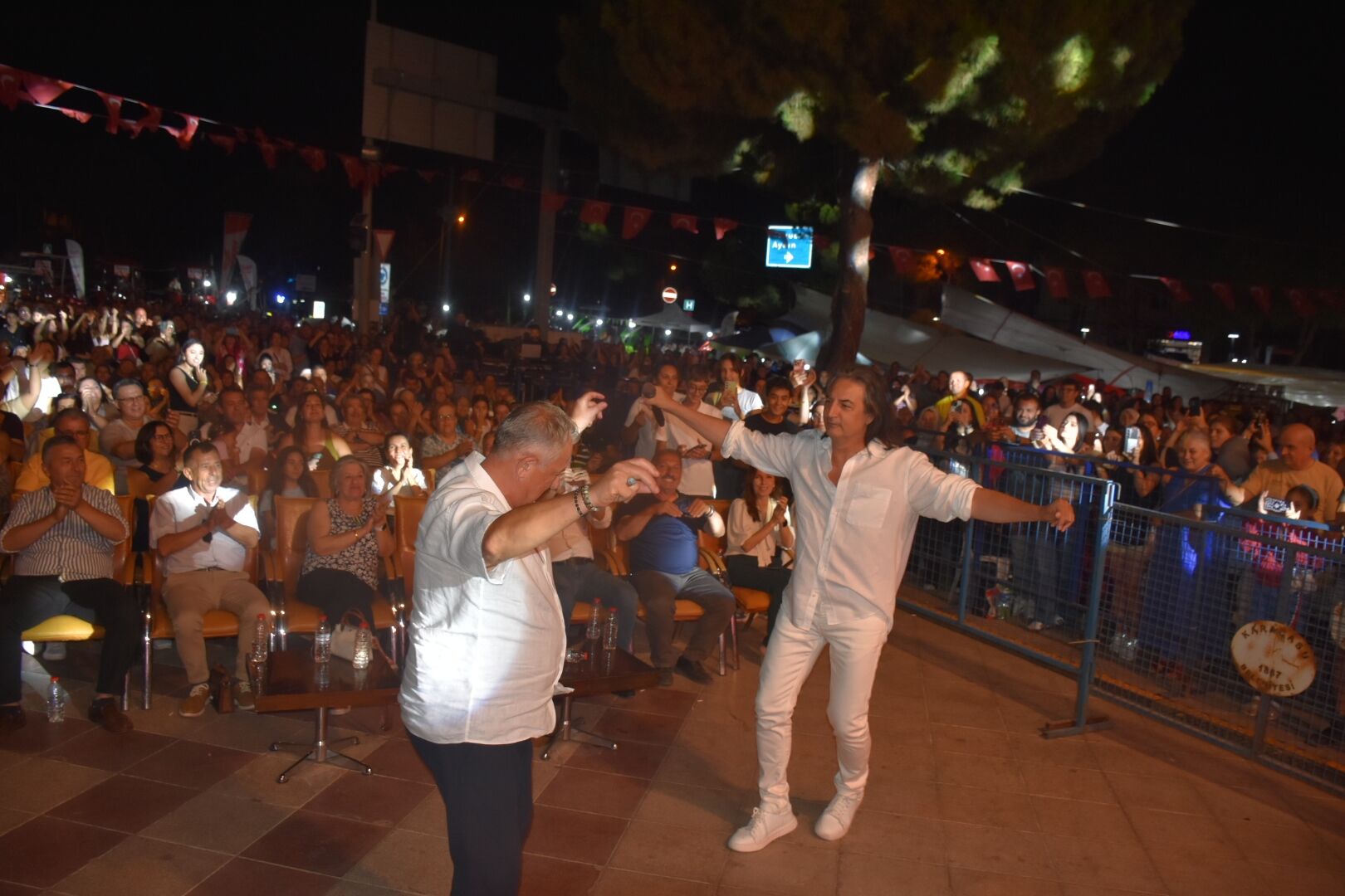 Karacasuda Celik Ruzgari Sarkilar Hep Bir Agizdan Soylendi 688778 C05C3C