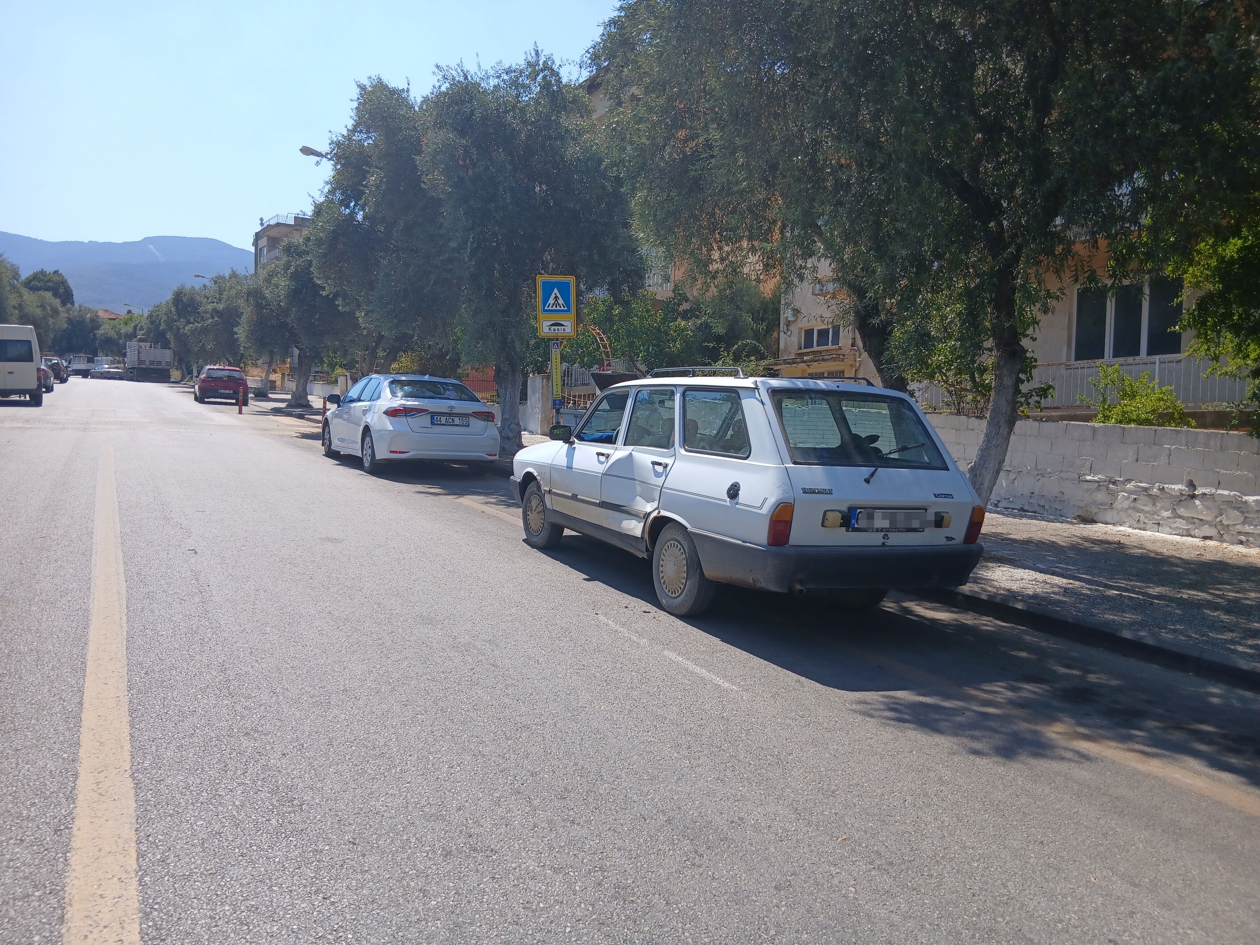 Karacasuda Cifte Panik Once Patlama Sesi Ardindan Kaza Geldi 687800 Deeac9