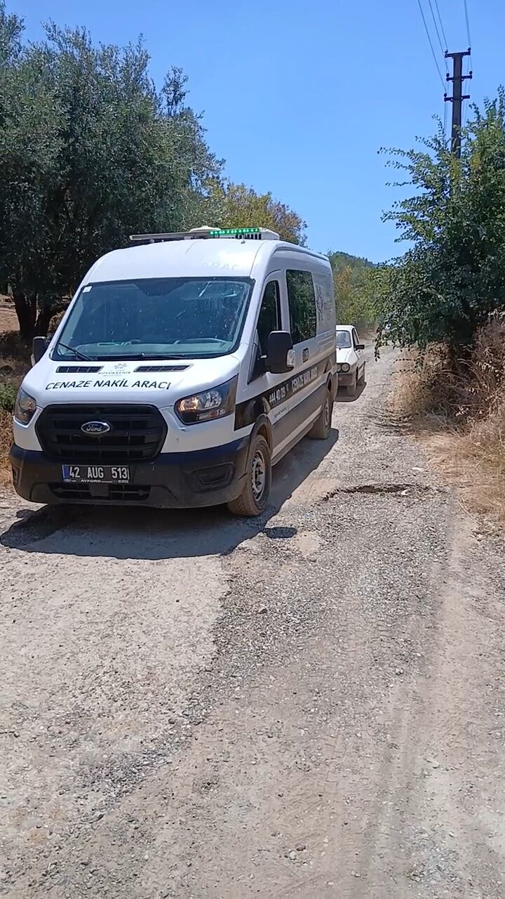 Karacasuda Kitap Okuma Sevgisiyle Ornek Olan Huseyin Amca So 683313 85Fc8E