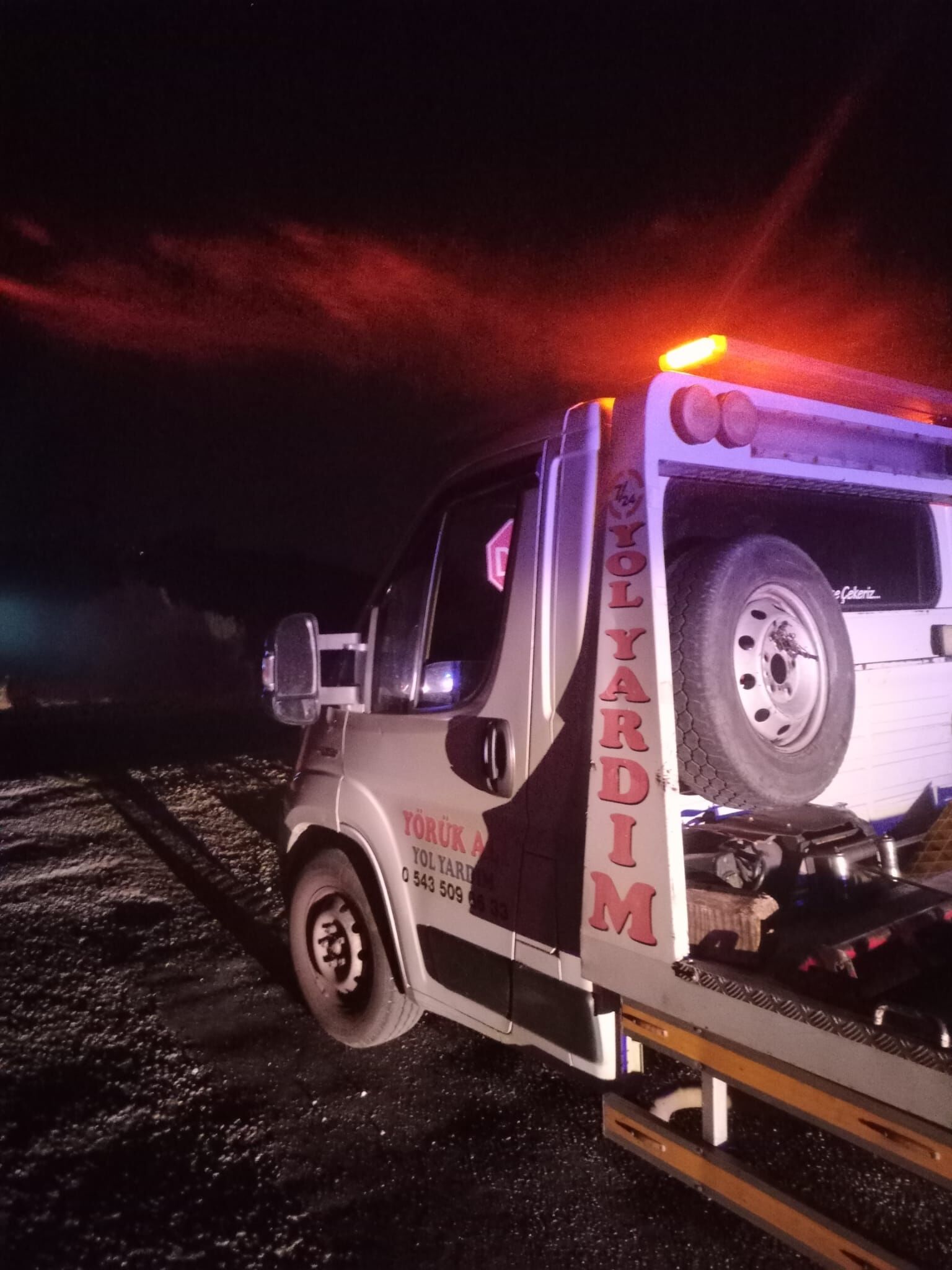 Karacasuda Tehlikeli Kavsakta Kaza 3 Yarali 683469 519297