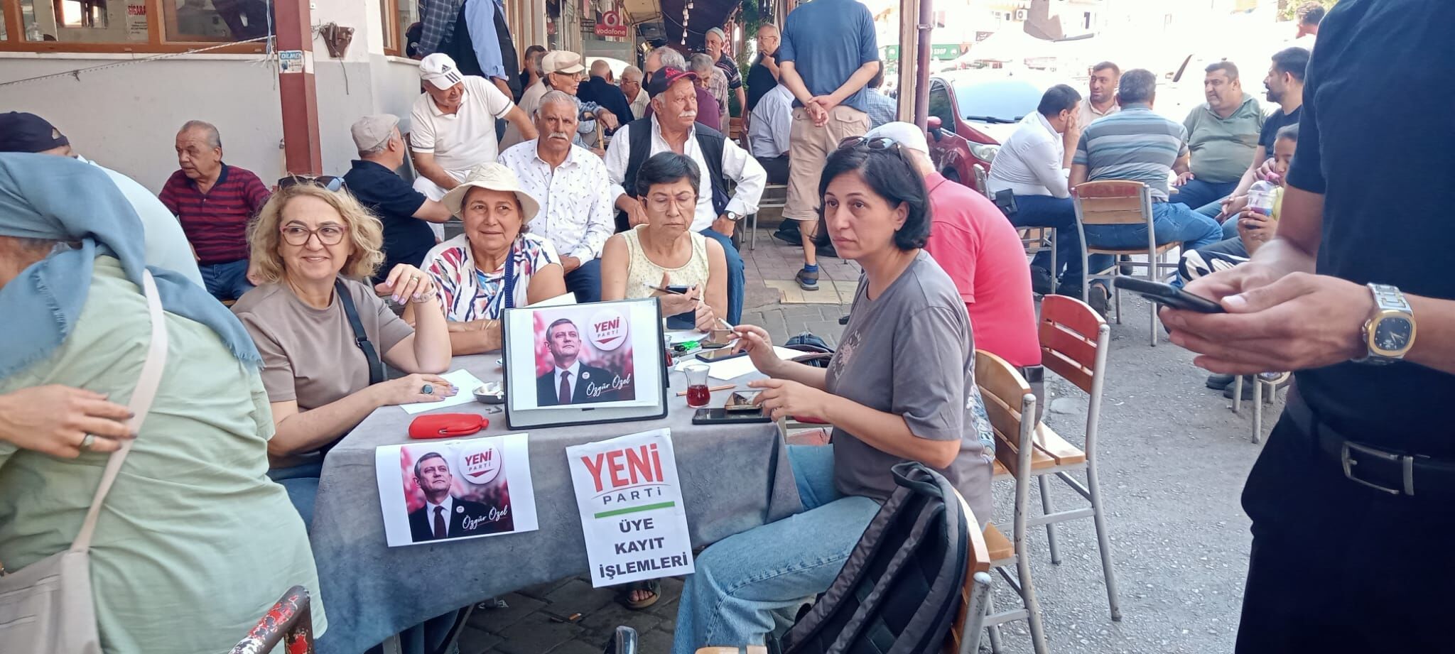 Karacasuda Yeni Parti Uye Calismalarina Devam Ediyor 683559 661050