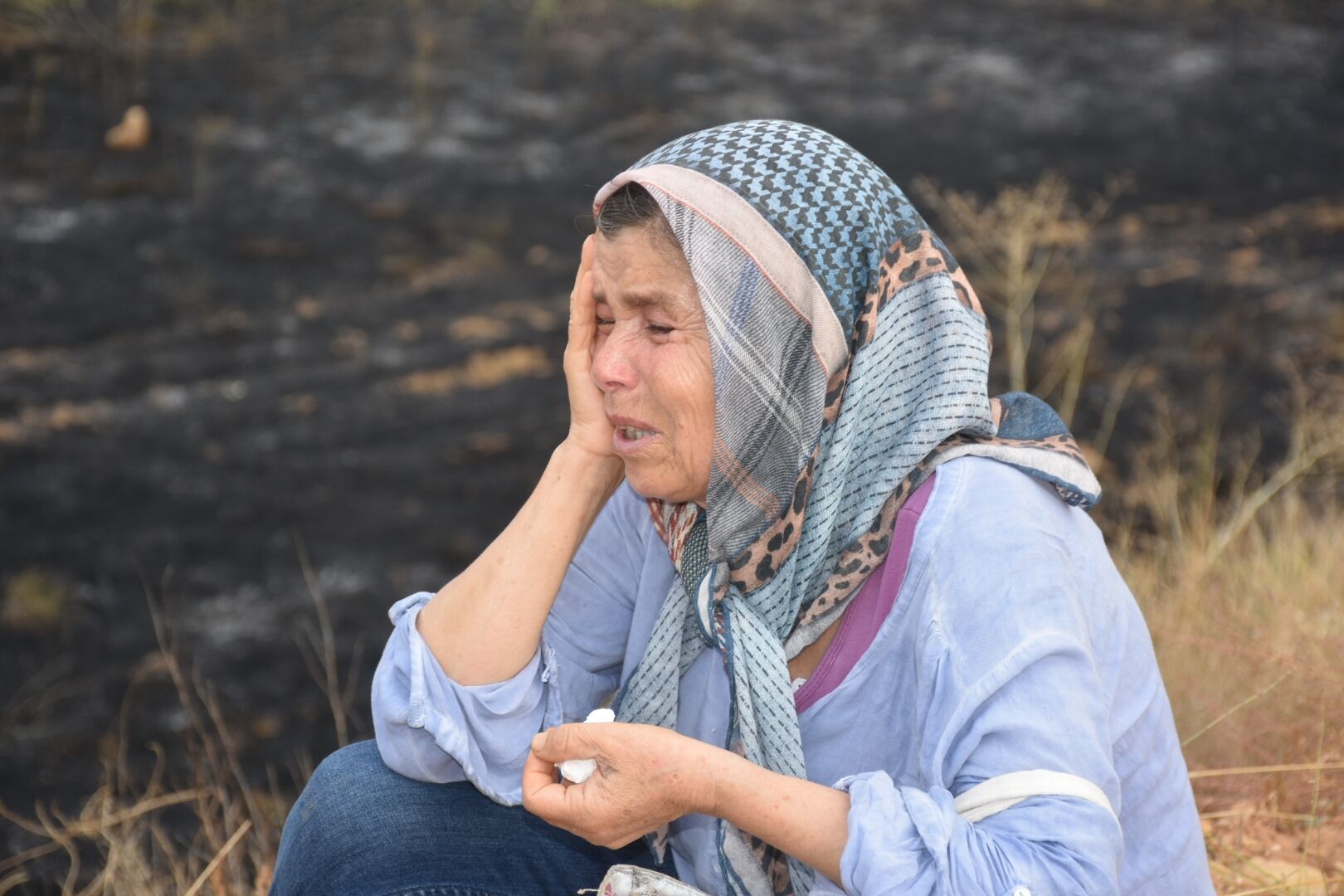 Karacasuda Zeytinligi Yanan Kadin Varim Yogum Gitti 684347 399A62