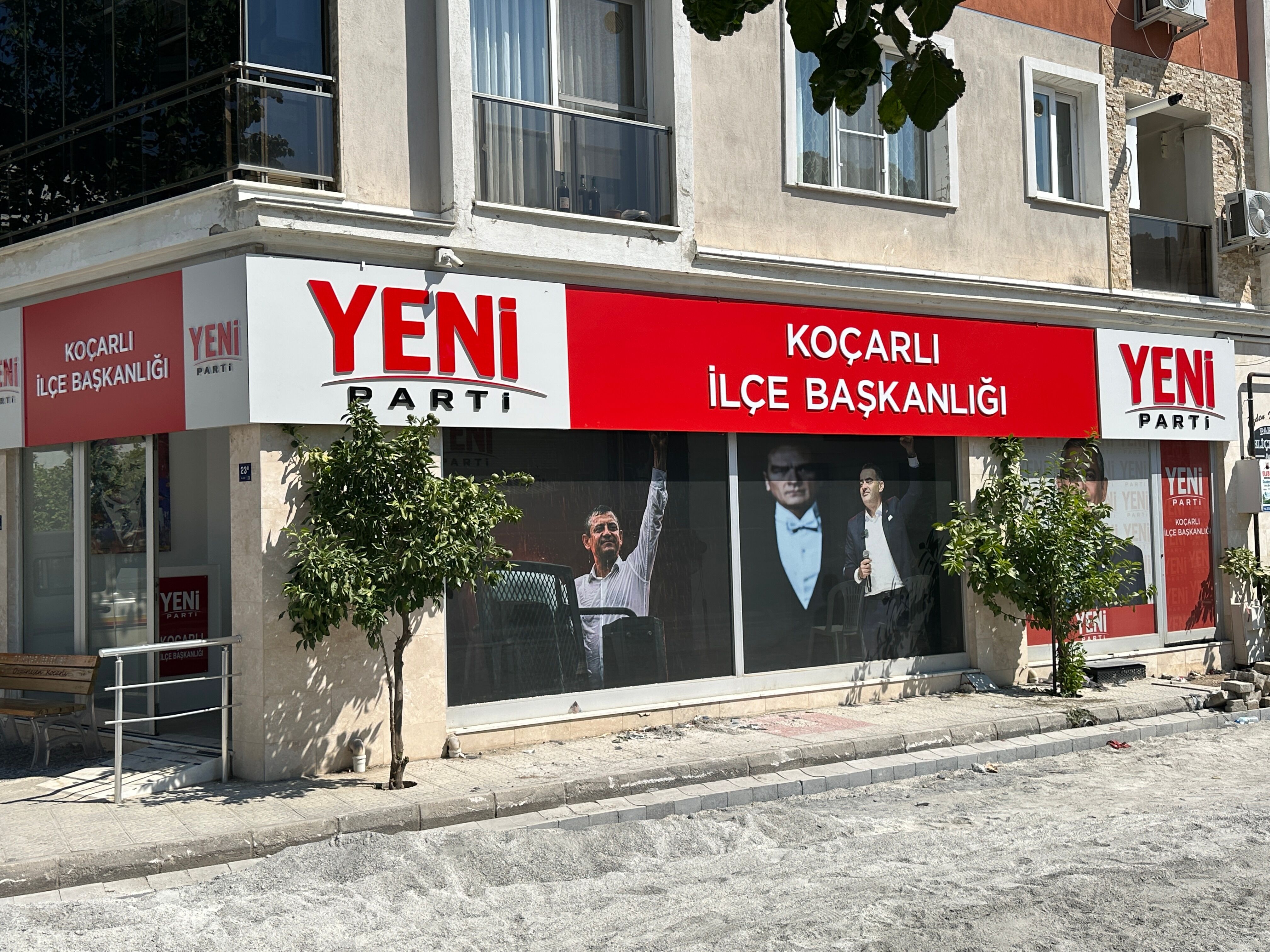 Kocarlida Yeni Parti Binasi Dikkat Cekti Ozgur Aricinin Seci 687630 04Fac9