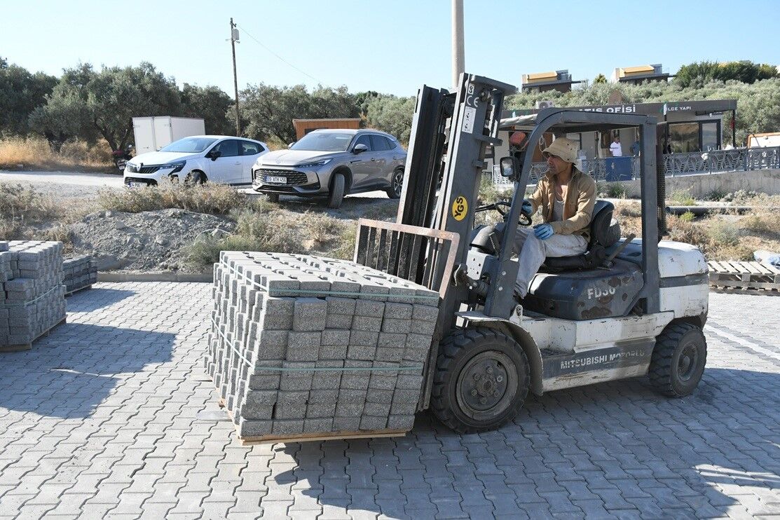 Kusadasi Belediyesi Nden Deirmendere Ye 6 Bin Metrekarelik Yol 1787578502871 138016