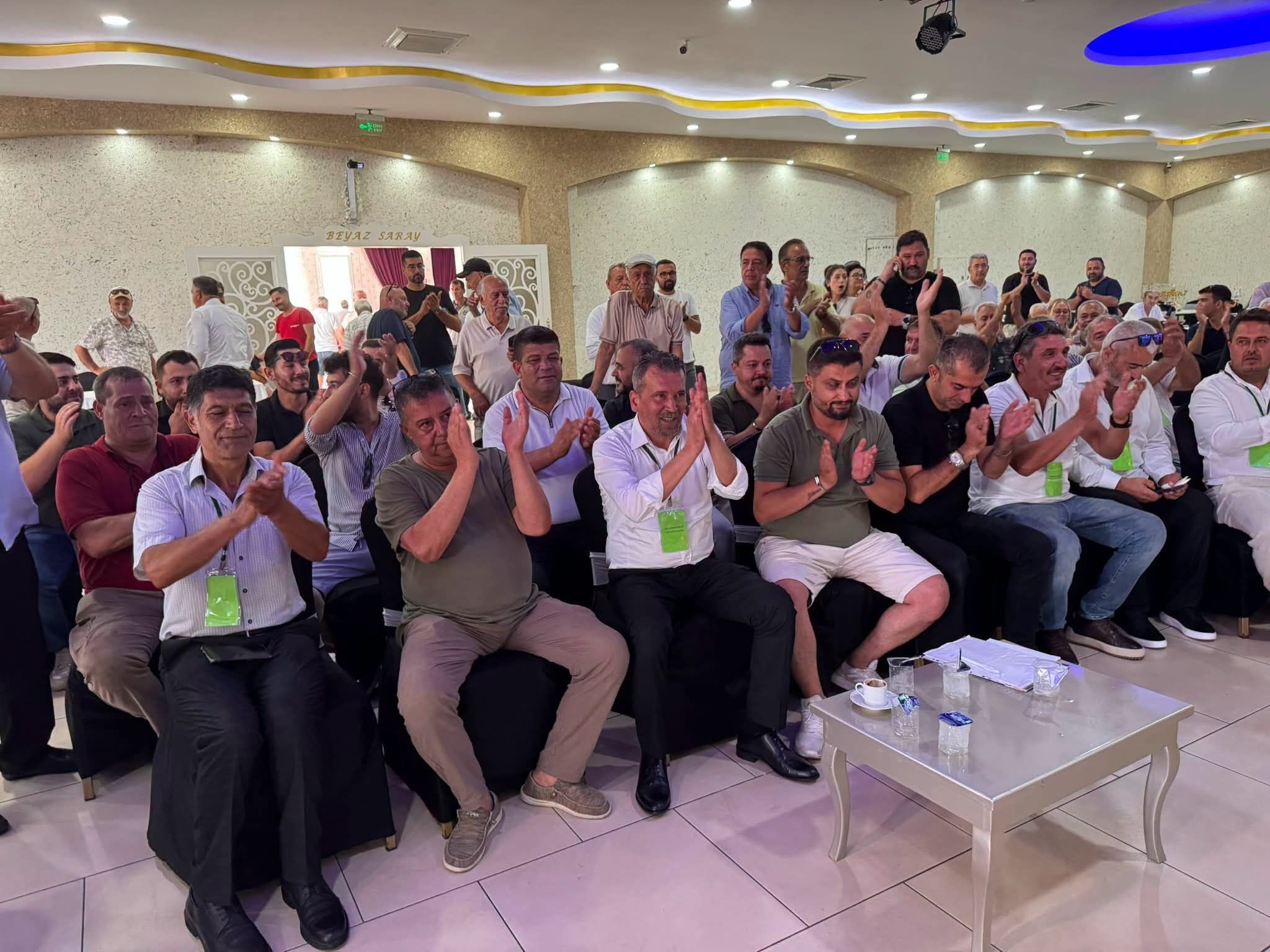 Kusadasi Sanayi Sitesi Ibrahim Kargina Emanet 684700 1B21Bb
