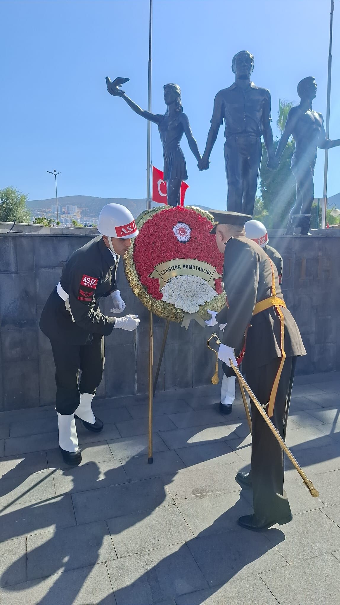 Kusadasi Zaferin 104 Yilini Atanin Huzurunda Kutladi 688910 0870Ba