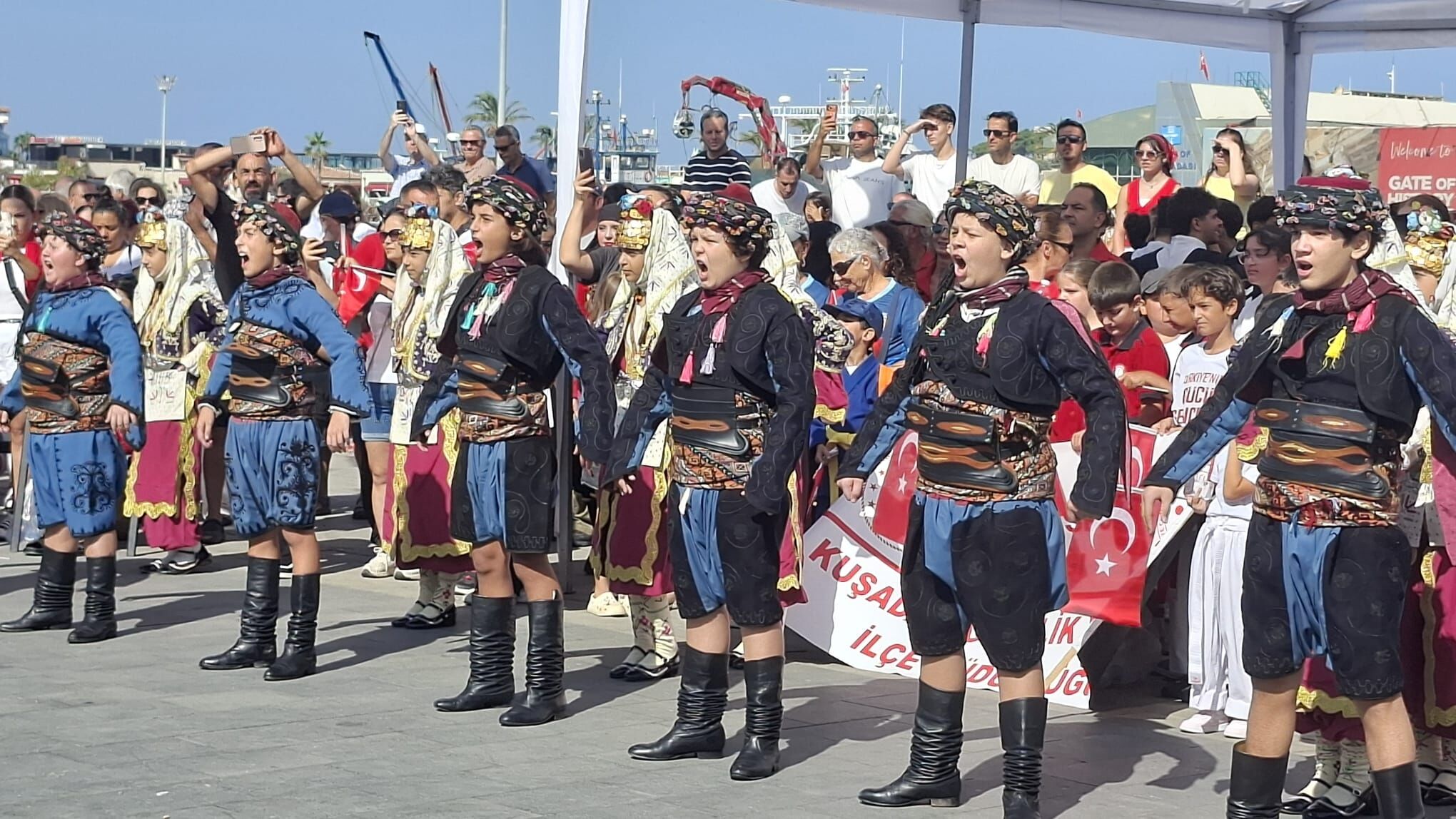 Kusadasi Zaferin 104 Yilini Atanin Huzurunda Kutladi 688910 47Fb5C
