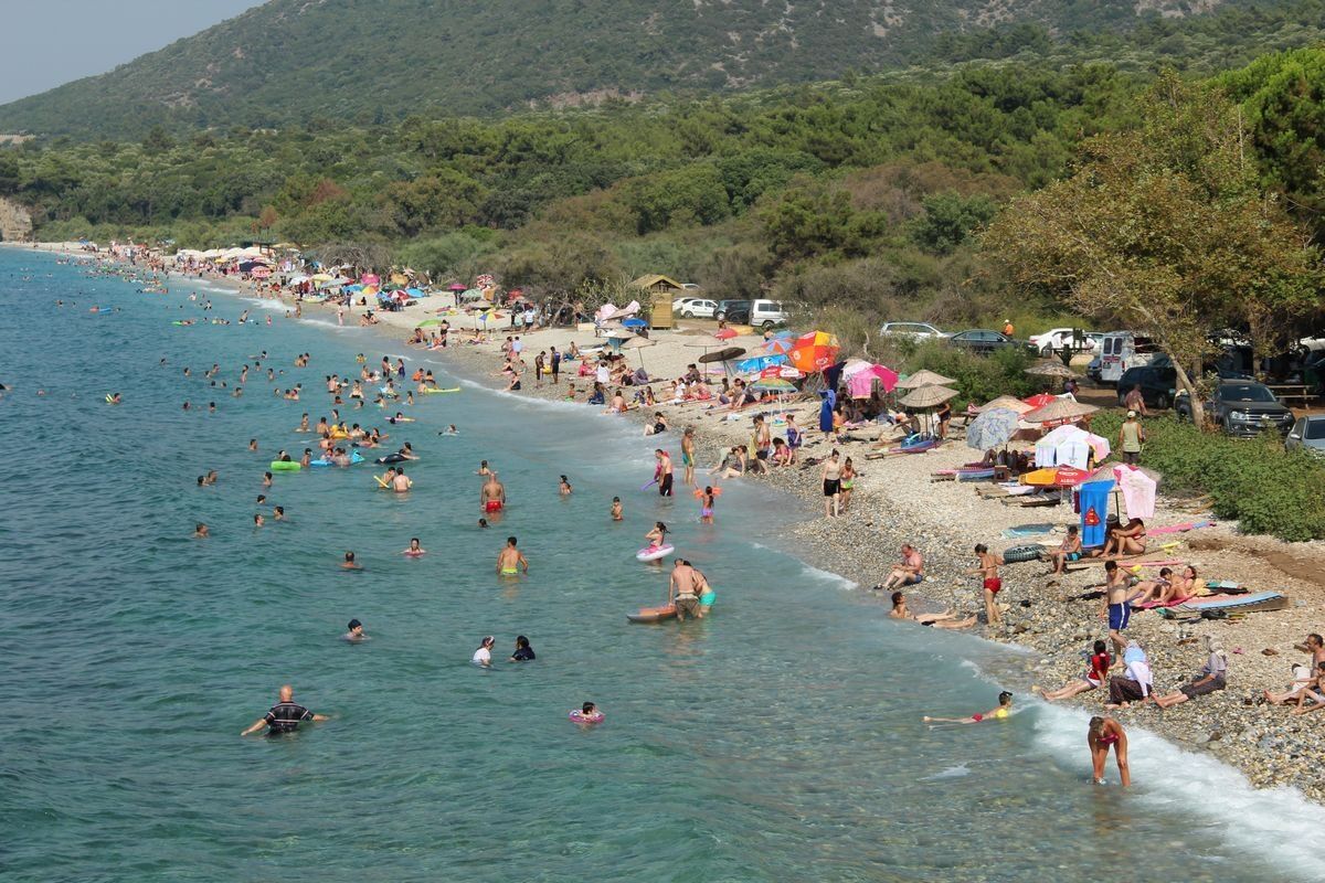 Kusadasinda Sicak Hava Kavuruyor 687792 2Aab44