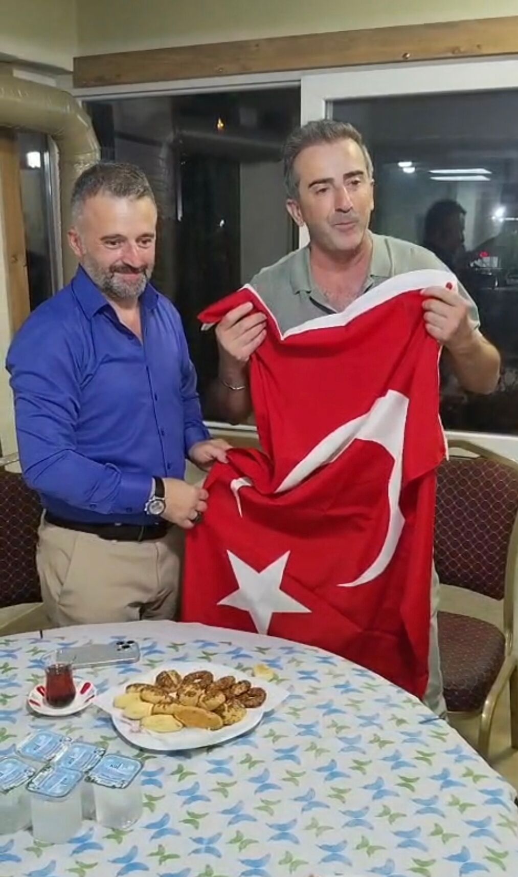 Mhpli Baskan Tasdemirden Kardenizliler Dernegini Ziyaret 688152 935Ade