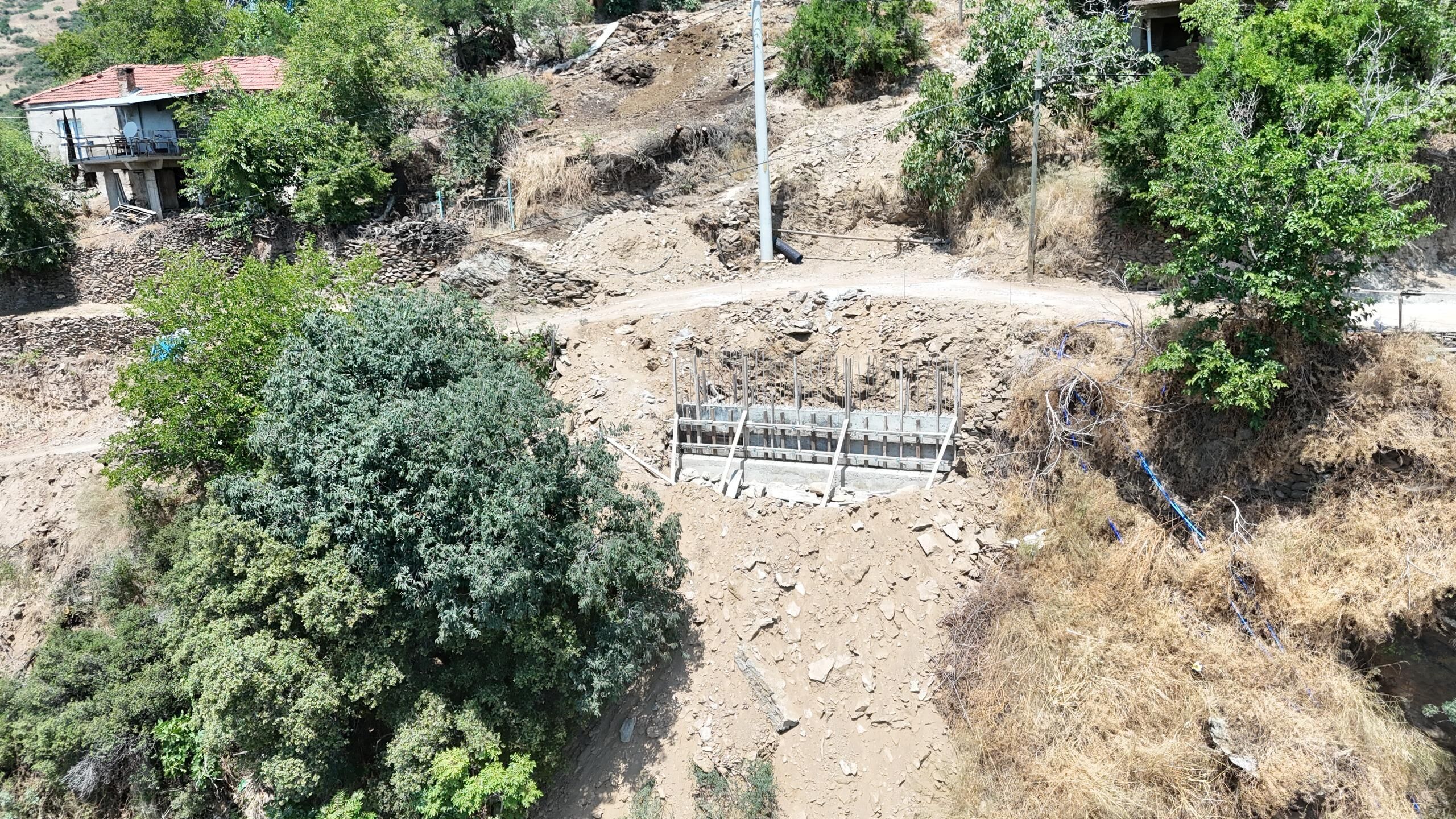 Nazilli Belediyesinden Yollarda Dort Dortluk Calisma 686263 05A537