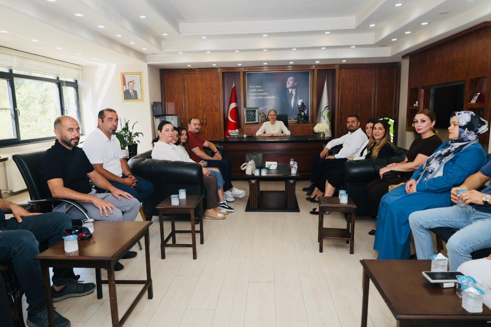 Nazillinin Gelecegi Ele Alindi Ak Partiden Kaymakan Kana Ziy 688110 D4F67D