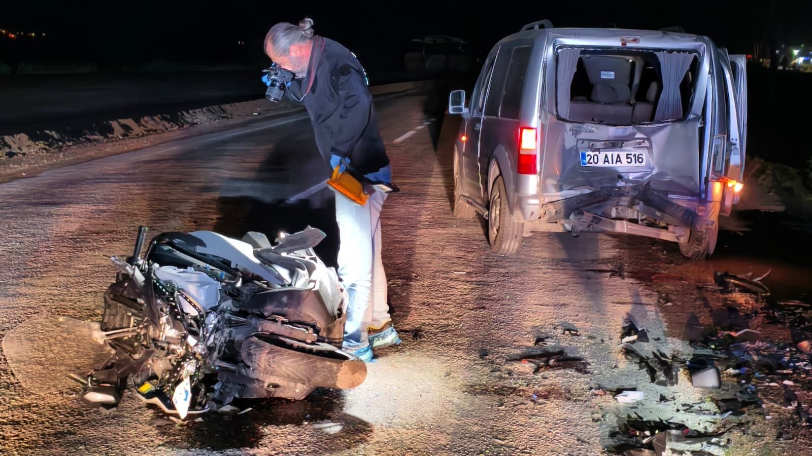Park Halindeki Otomobile Carpan Surucu Agir Yaralandi Nazill 686015 Aab5Df