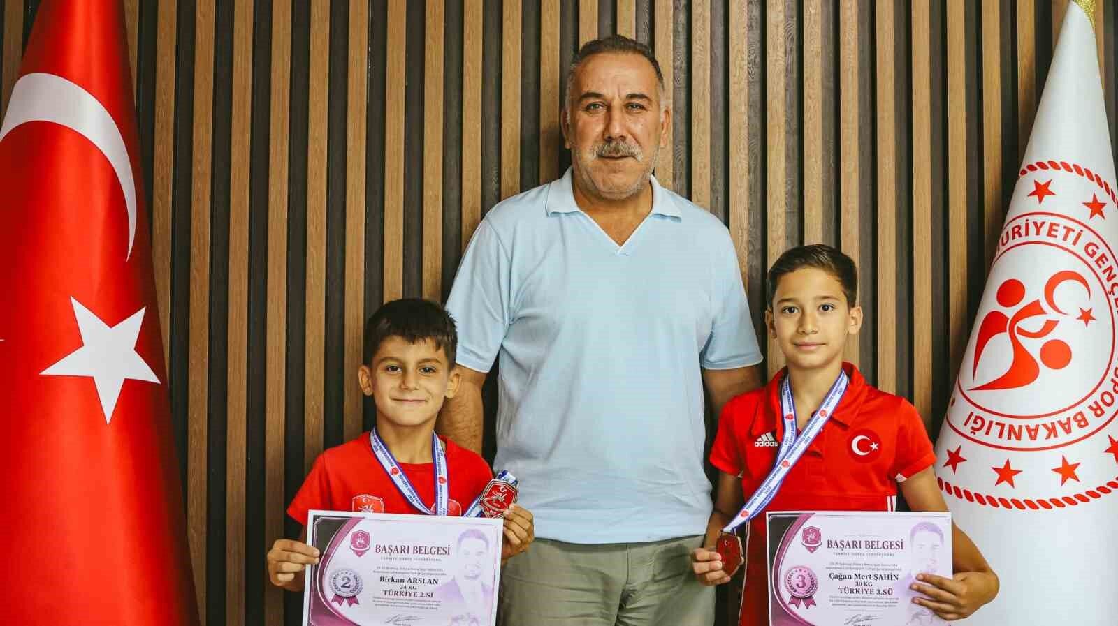 Turkiye Derecesi Yapan Minik Guresciler Milli Takim Kampina Gidiyor 1786346104544 850806
