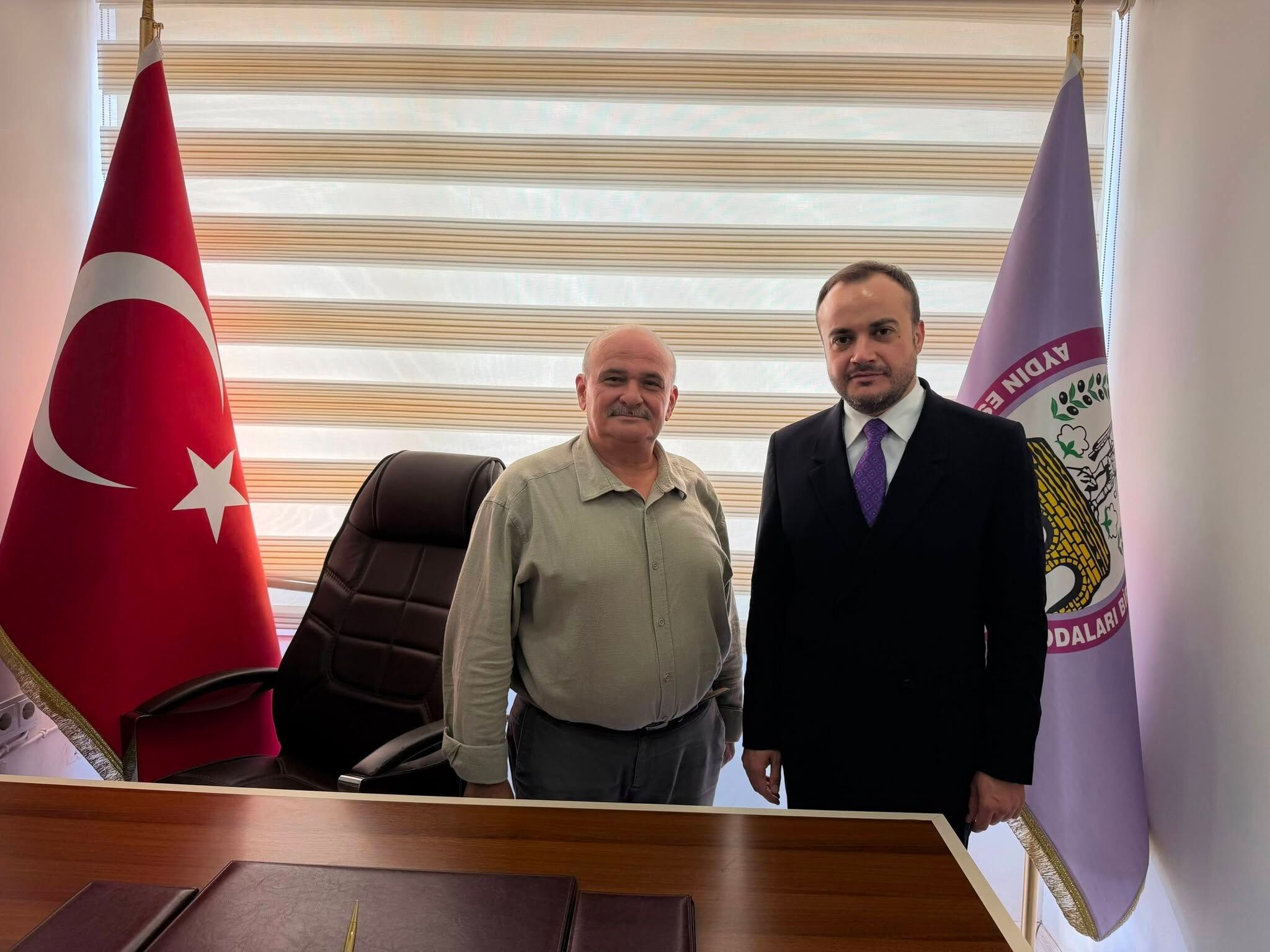 Yorganci Baskanlari Tek Tek Dinledi Mhp Nazilliden Esnaf Oda 686235 6Addcd