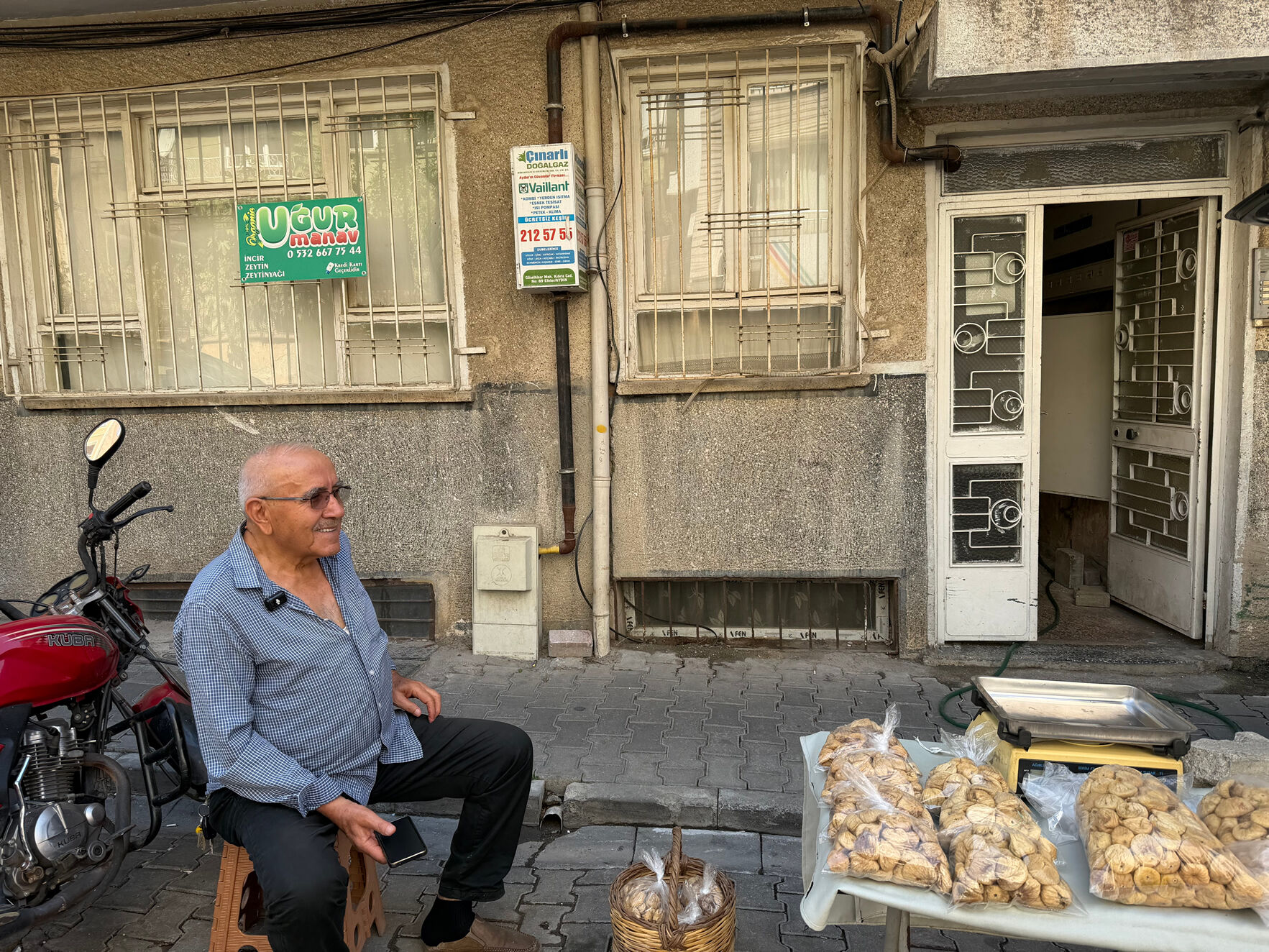 76 Yillik Omur Bir Tezgaha Sigan Emek 689604 50Bef7