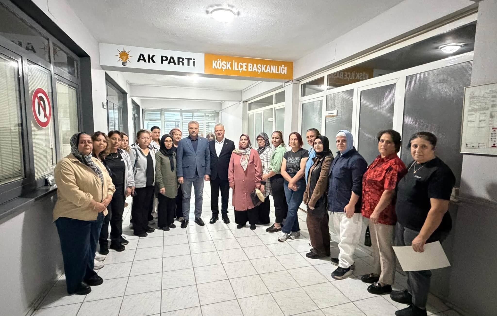 AK Parti’nin 25 yıllık hafızası Köşk’te tazelendi
