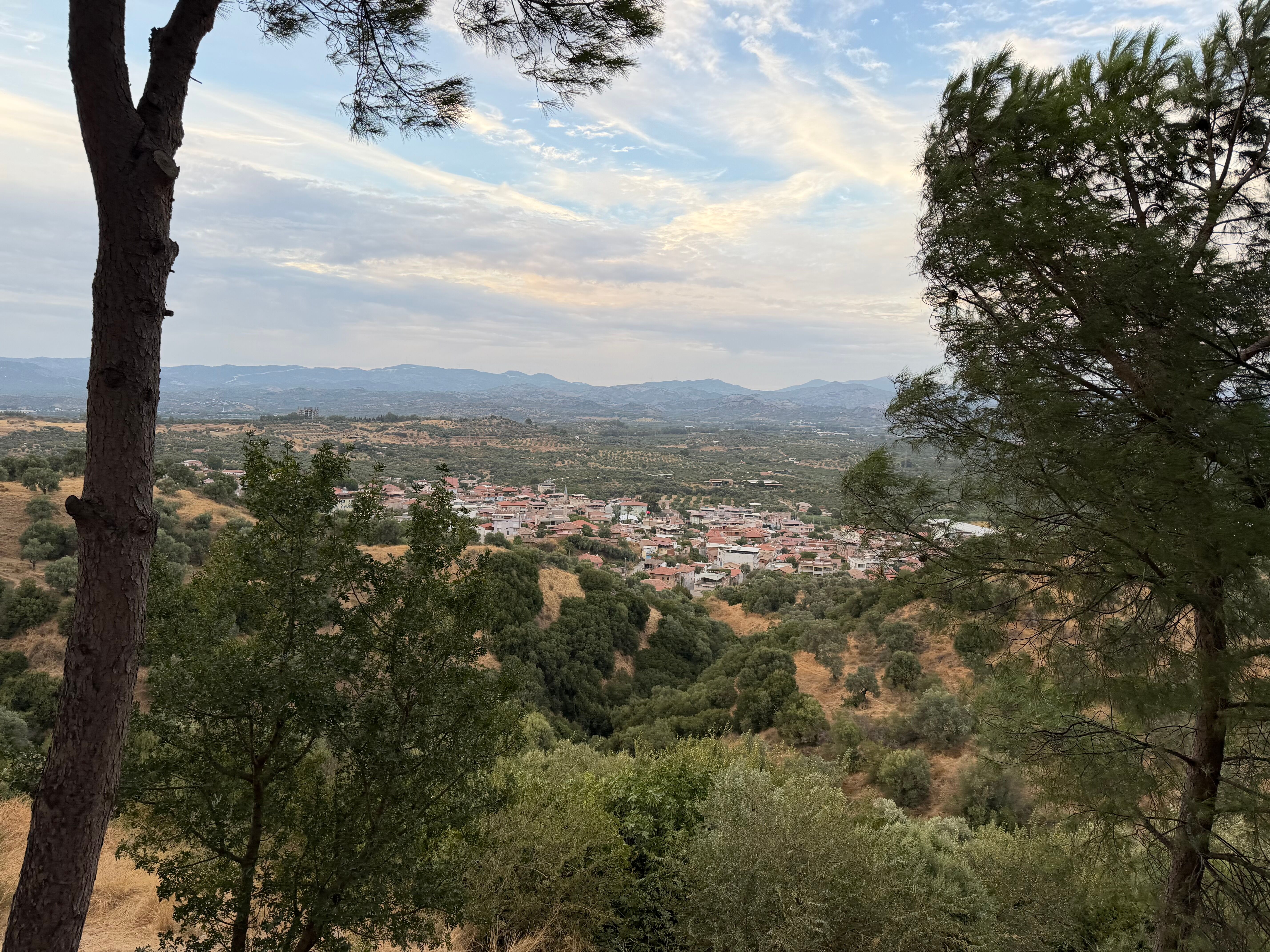 Ataturkun Ziyareti Ile Tarihe Gecen Tepe Sahin Tepesi 692772 97D618