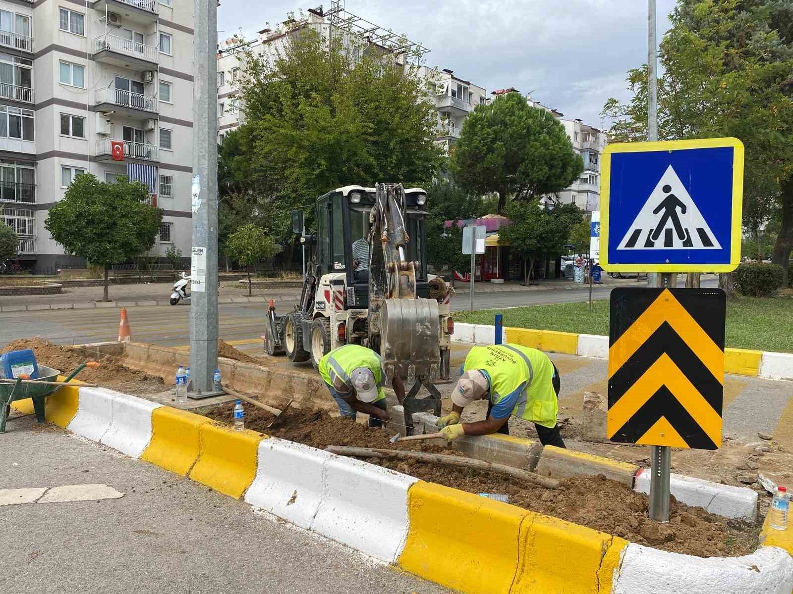 Aydin Buyuksehir Kent Genelinde Yol Yapim Ve Yenileme Calismalarini Surduruyor 1789740006975 116525