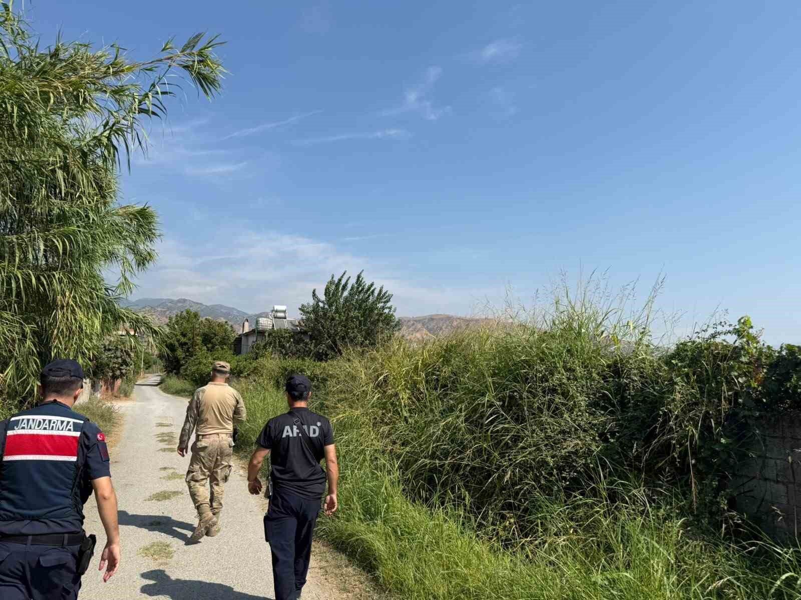 Aydın’da 60 personel sahada: Yaşlı kadın her yer de aranıyor