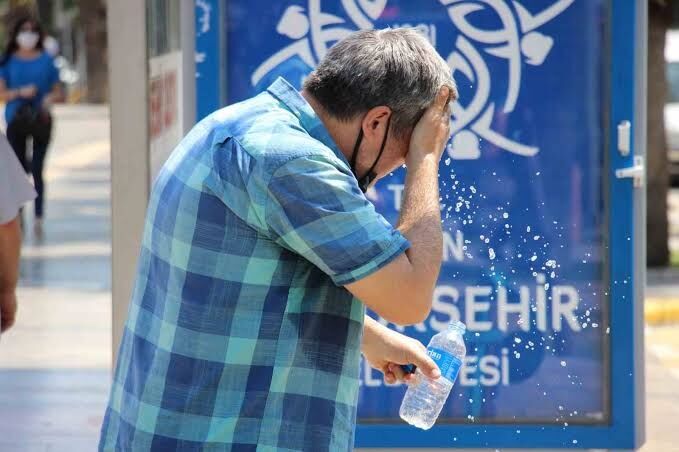 Aydinda Eylul Sicagi Devam Ediyor Yanmaya Devam 691883 5A2D39