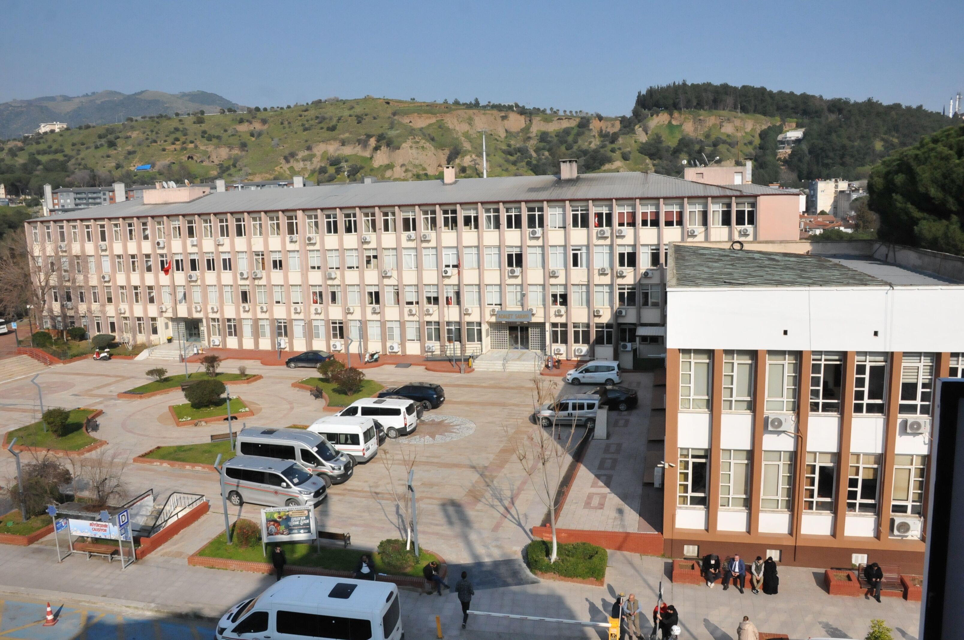 Aydın’da yasa dışı bahis ağı deşifre oldu:  19 şüpheli yakalandı