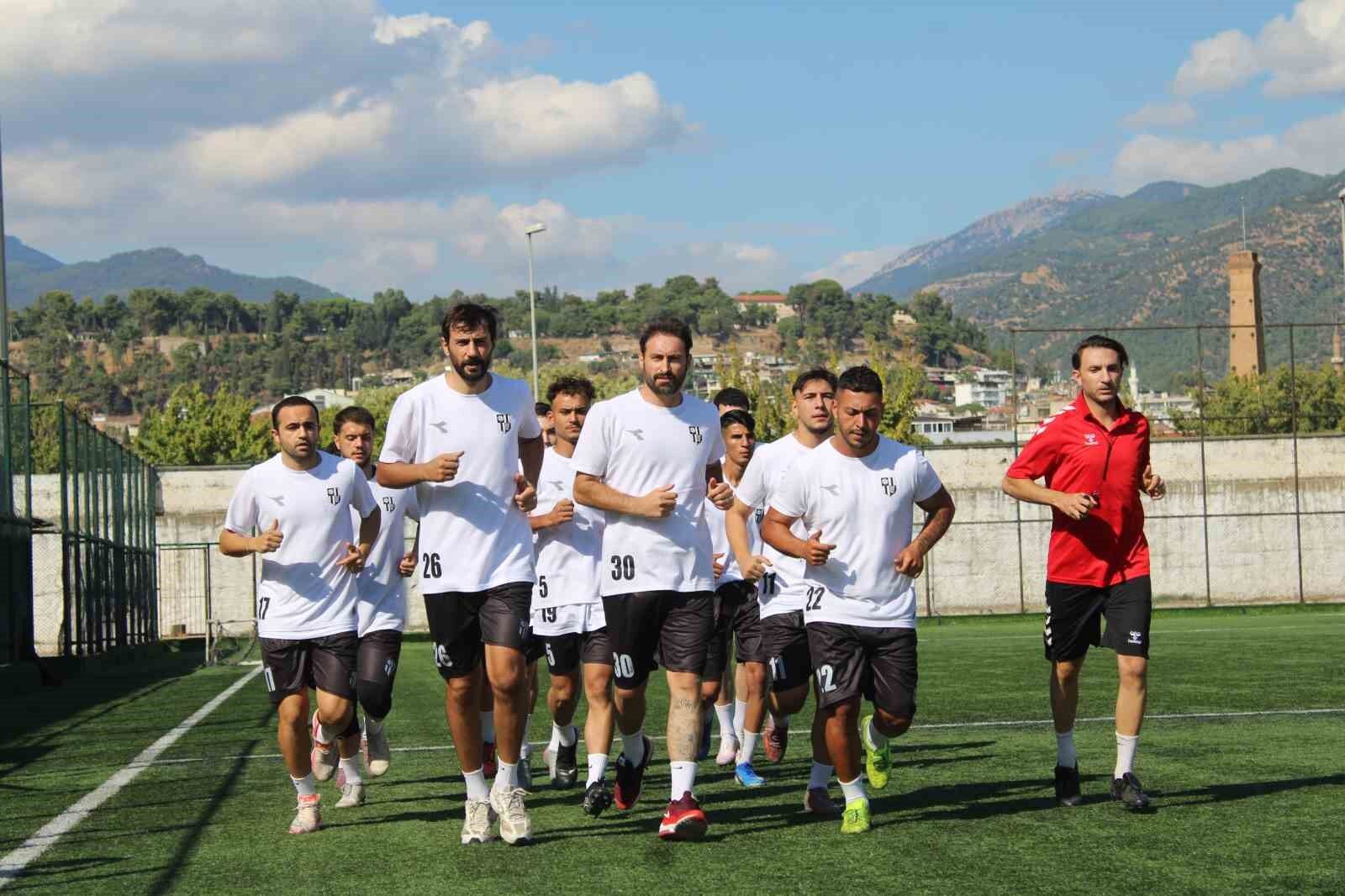 Aydınspor, Duran Adagümeli ile yeniden anlaştı