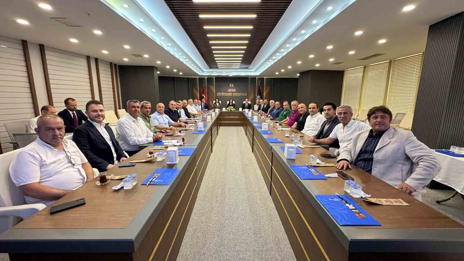 Baskan Cercioglu Incir Ihracatcilari Ile Bulustu 1790096103129 558626
